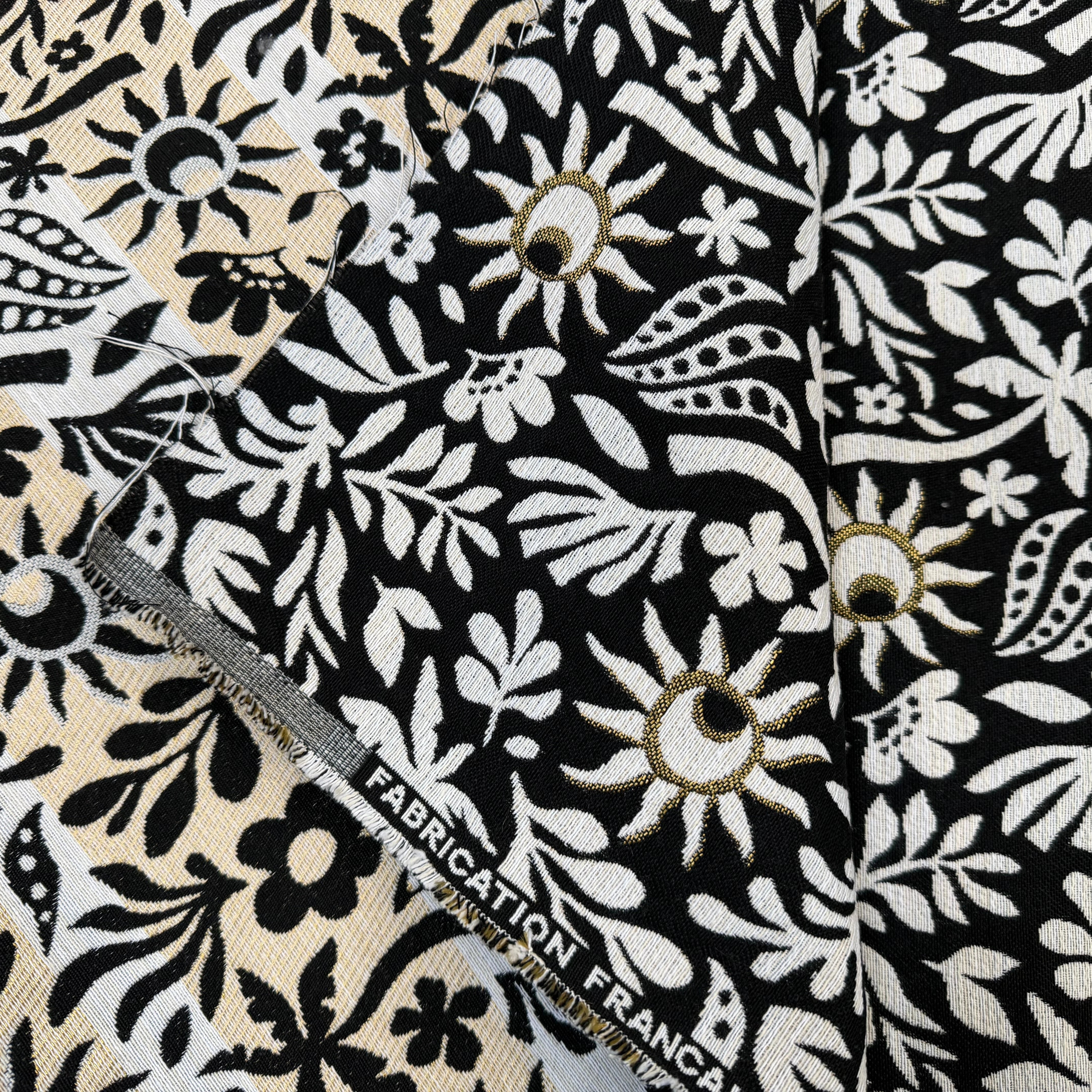 JACQUARD SUNLIGHT ALLOVER NOIR 140 CM MADE IN FRANCE 🇫🇷 - My Little Coupon