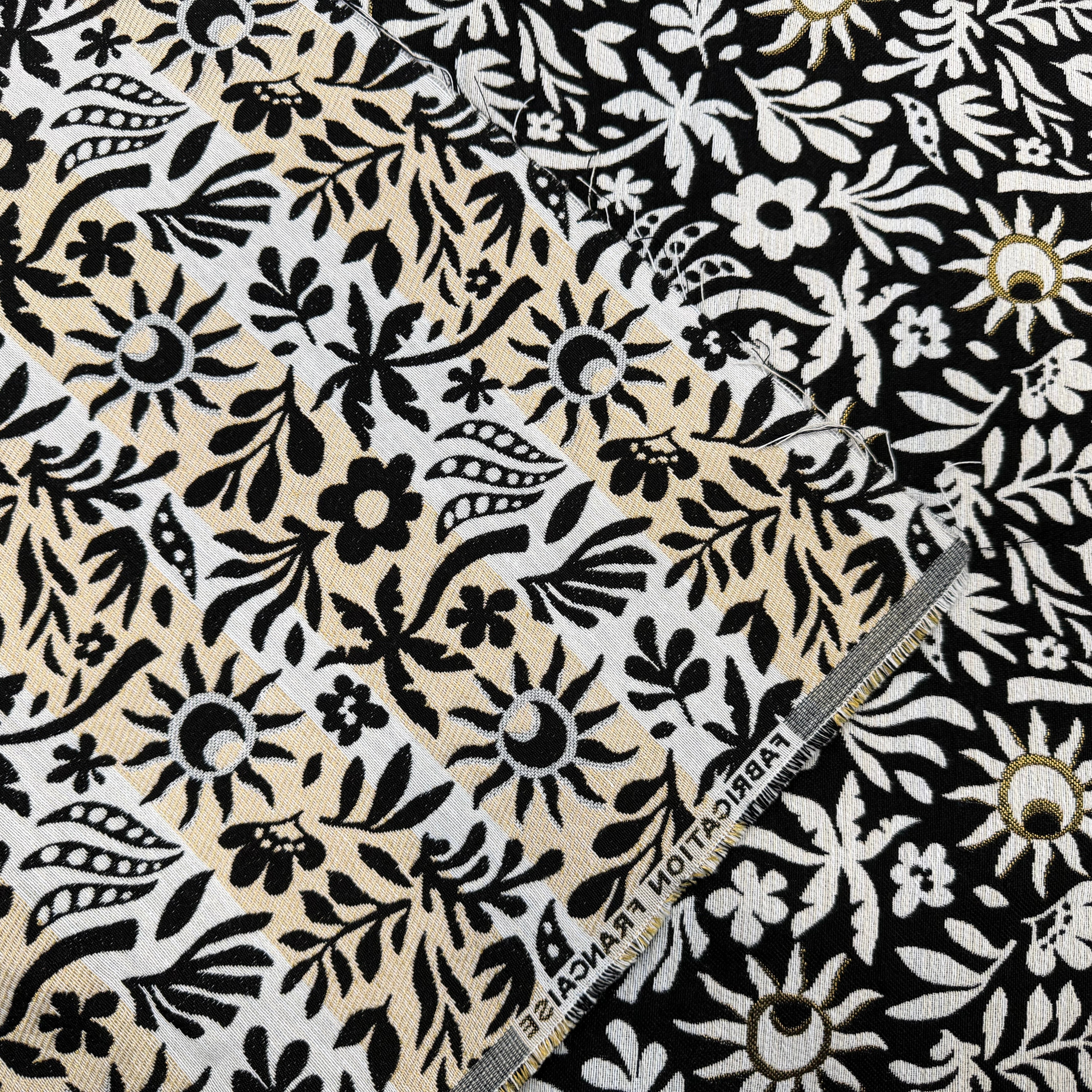 JACQUARD SUNLIGHT ALLOVER NOIR 140 CM MADE IN FRANCE 🇫🇷 - My Little Coupon