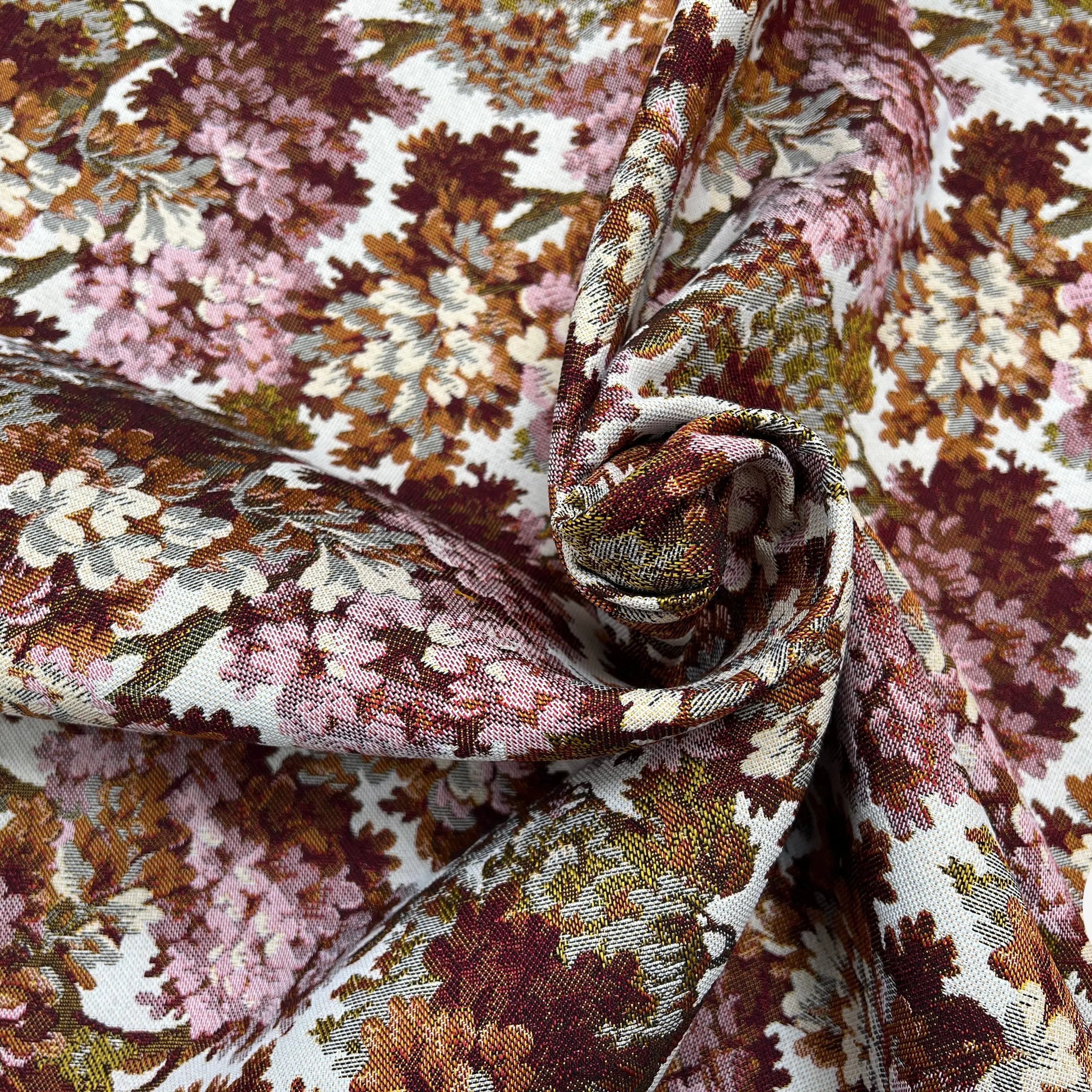 JACQUARD TISSÉ TEINT AUBUSSON ALLOVER ROUX - My Little Coupon