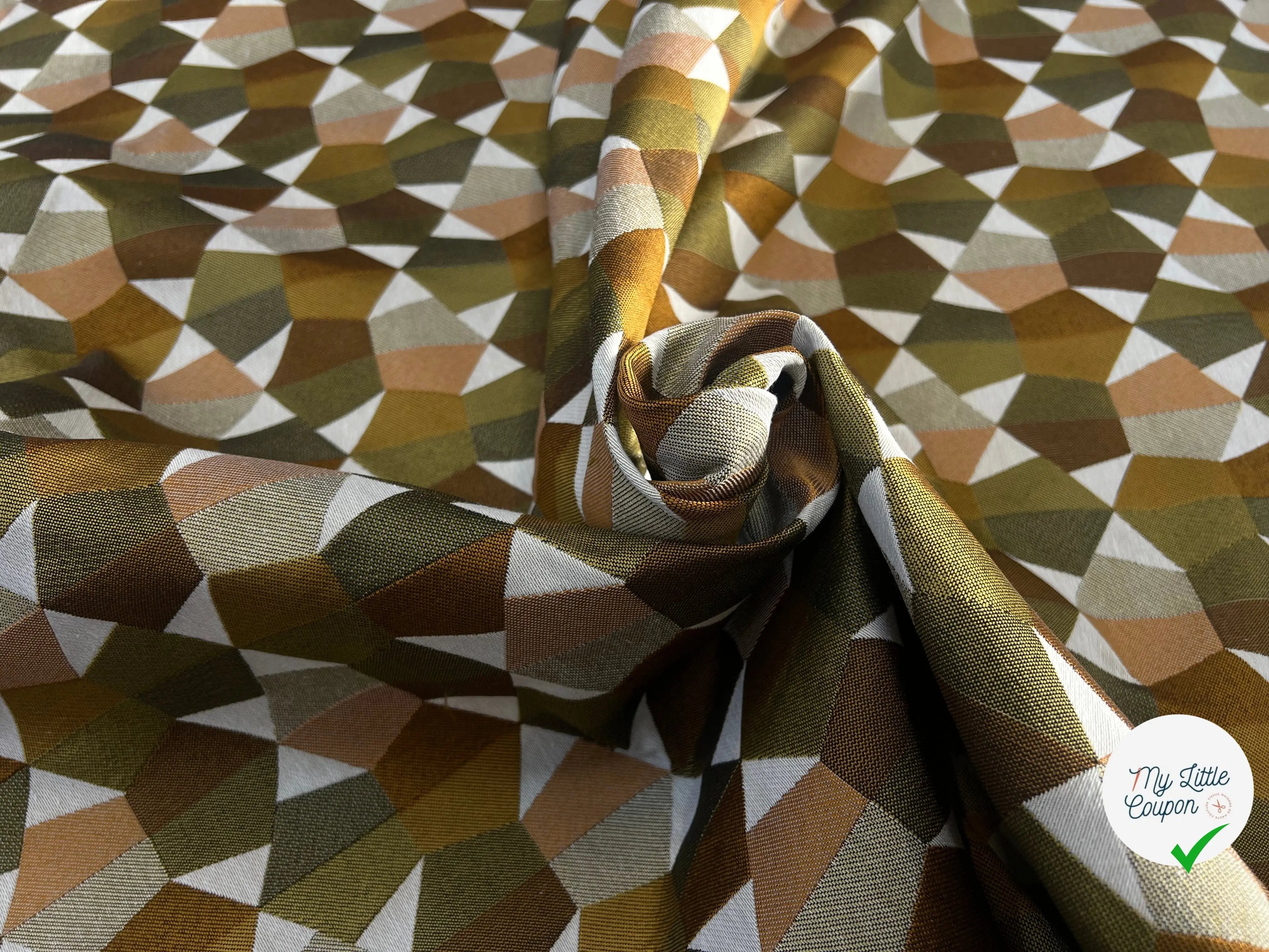 JACQUARD TISSÉ TEINT MUSTANG ALLOVER GOLD - My Little Coupon