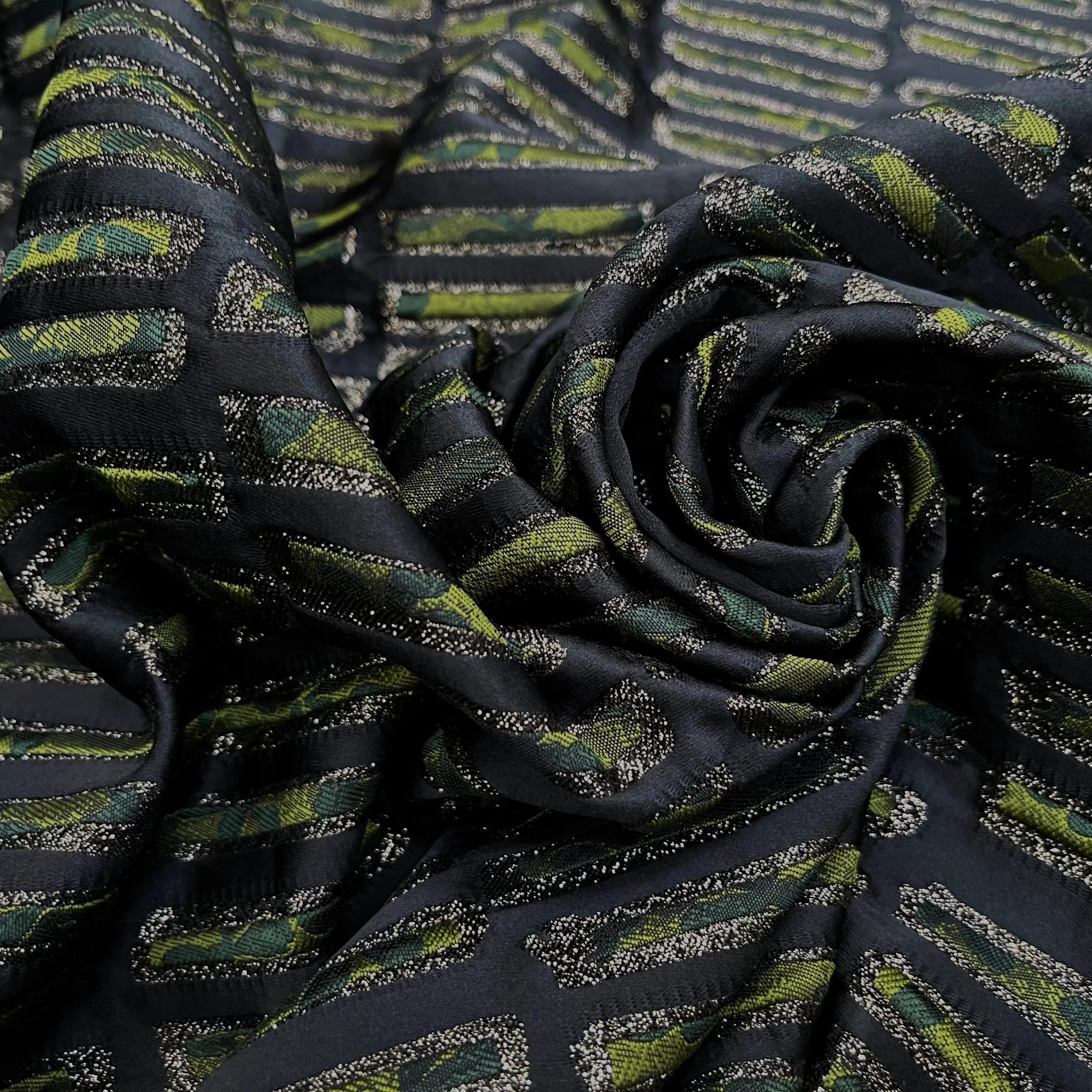 JAQUARD ULTRA CHIC GEOMETRIE VERT - My Little Coupon