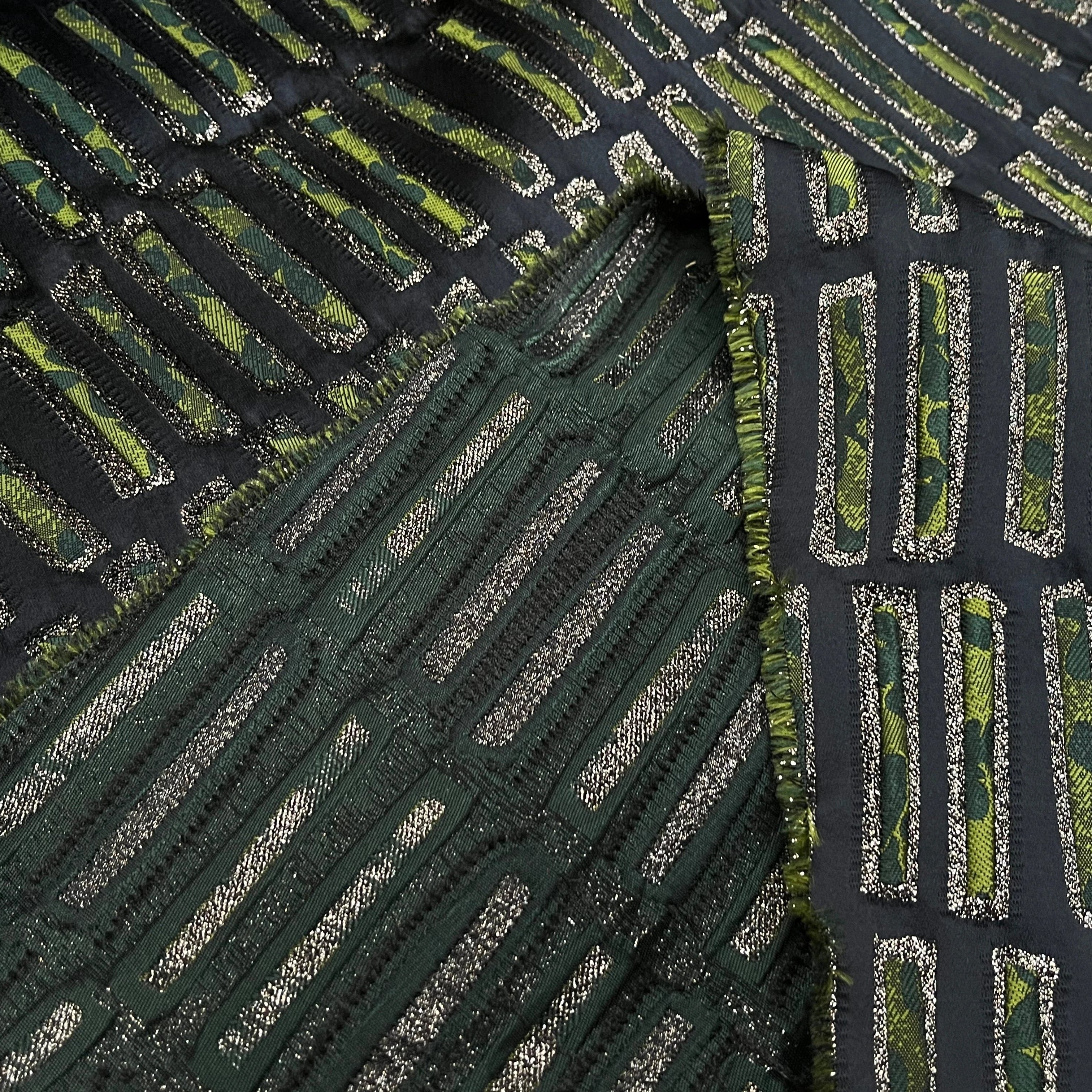 JAQUARD ULTRA CHIC GEOMETRIE VERT - My Little Coupon