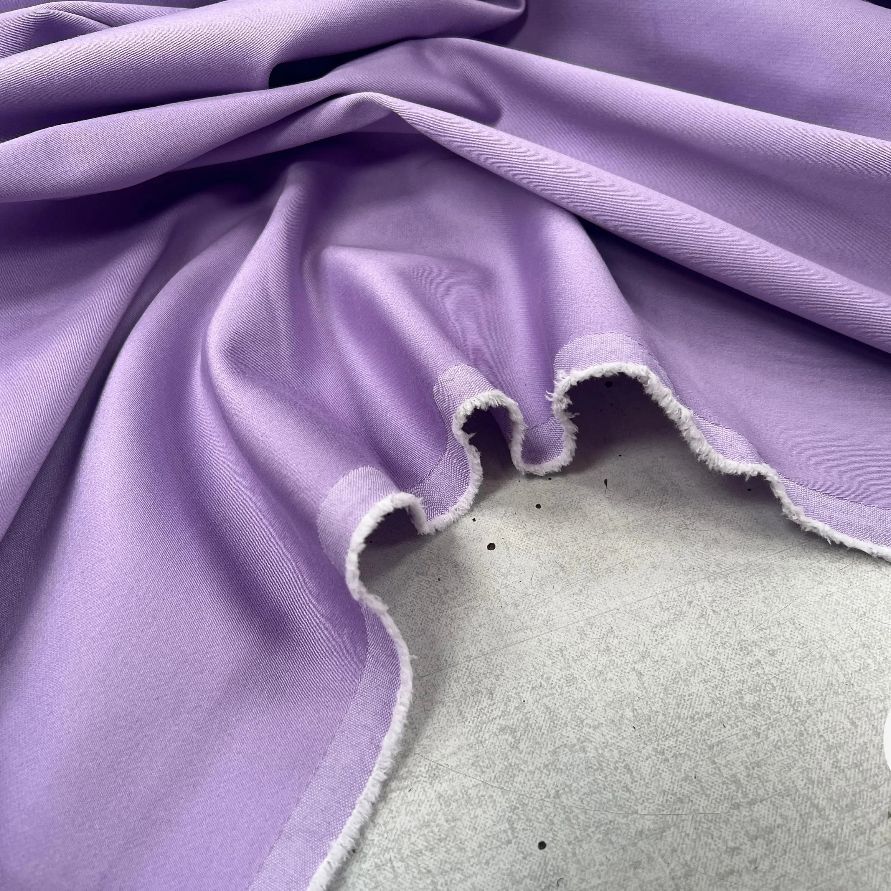 JEAN STRETCH LILA UNIE LÉGÈREMENT SATINÉ - My Little Coupon