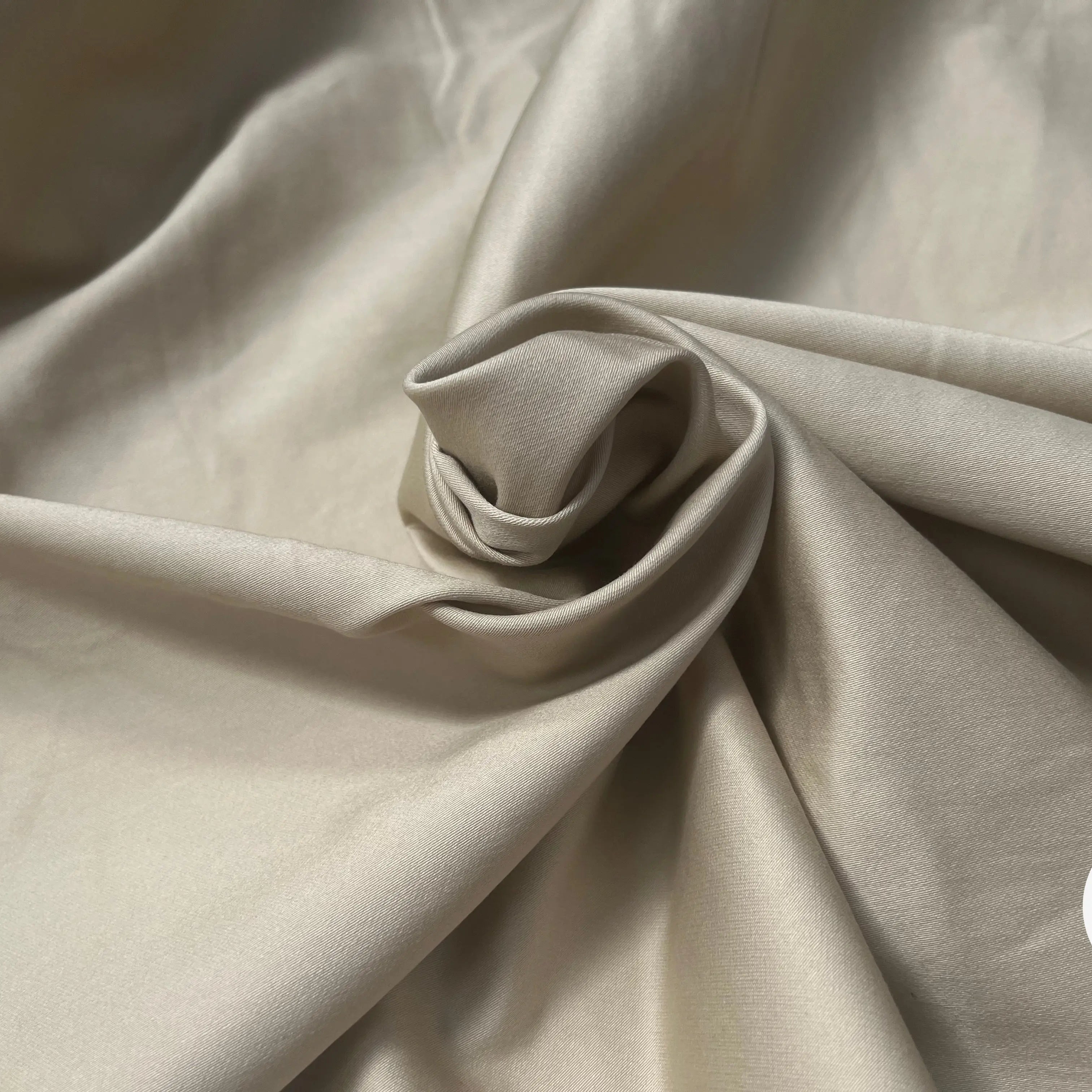 JEAN STRETCH TAUPE UNI LÉGÈREMENT SATINÉ - My Little Coupon