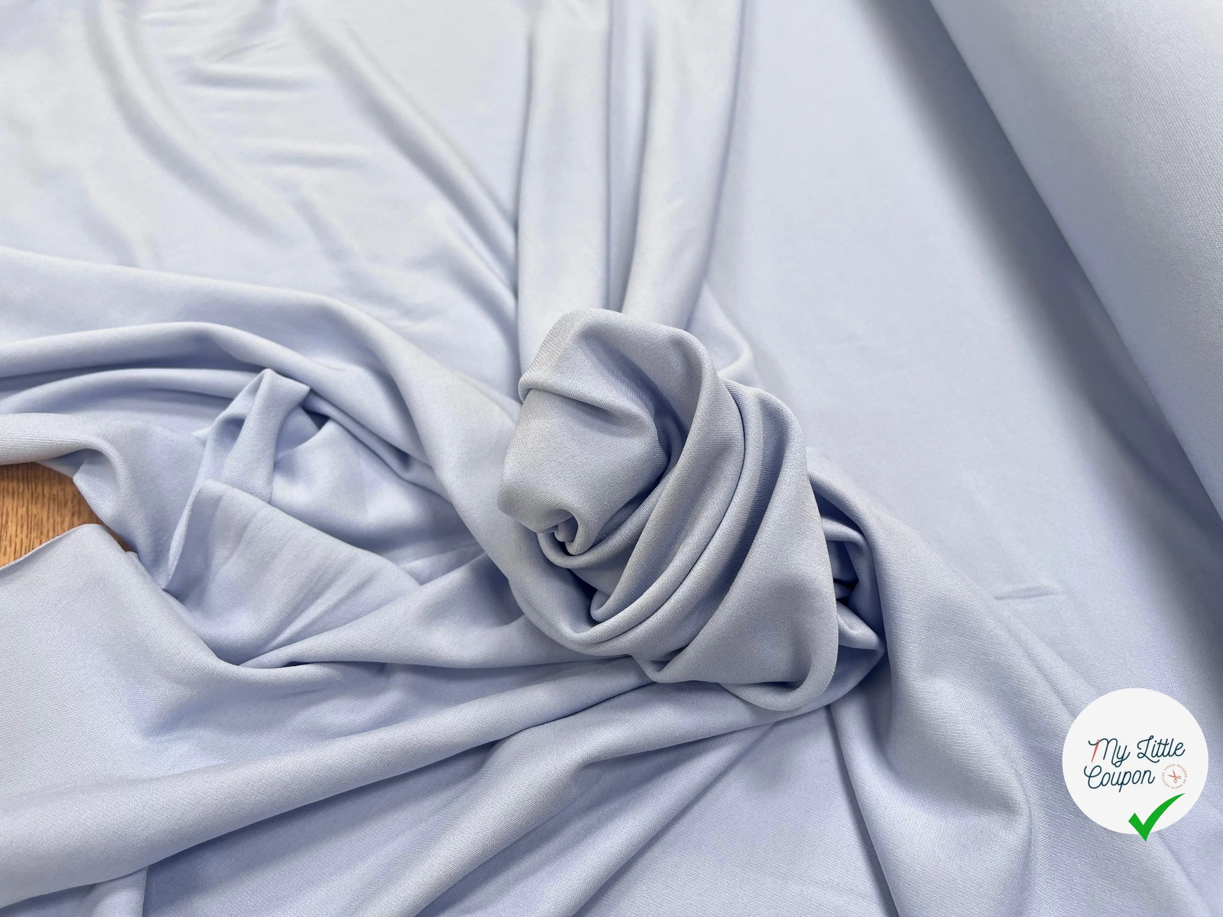 JEREY CREPÉ VISCOSE FROIDE 8% ELASTHANNE BLEU CIEL - My Little Coupon