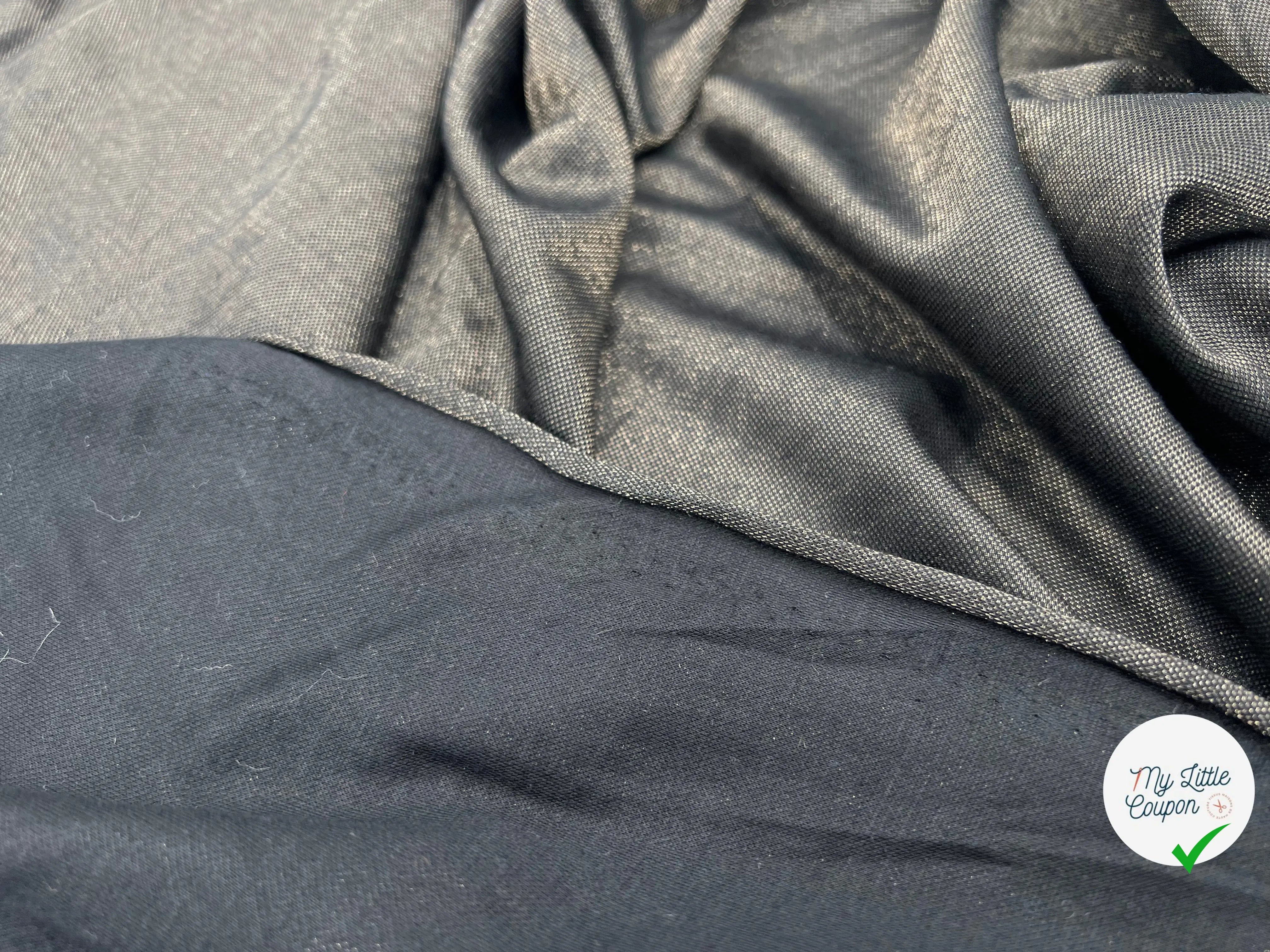 JERSEY COUTURE TRÈS FLUIDE NOIR MÉTALLISÉ GOLD - coupon de tissu de 3 mètres - My Little Coupon - tissu - coudre