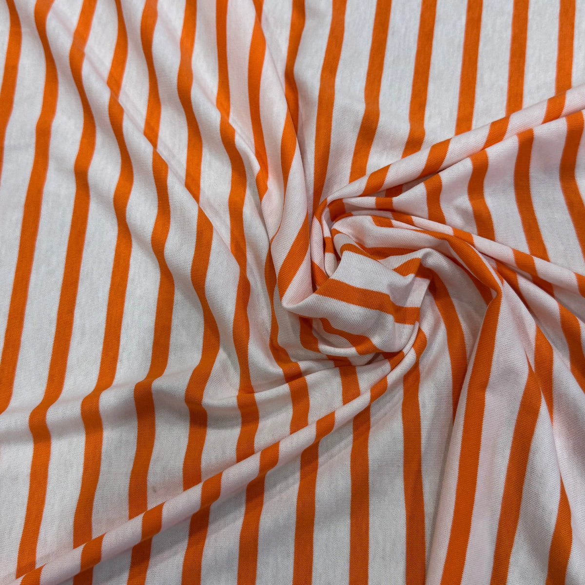 JERSEY DE COTON DOUX STRETCH NEIGE ET ORANGE FLUO FABRICATION RÉGION DE TROYES 🇫🇷 - My Little Coupon
