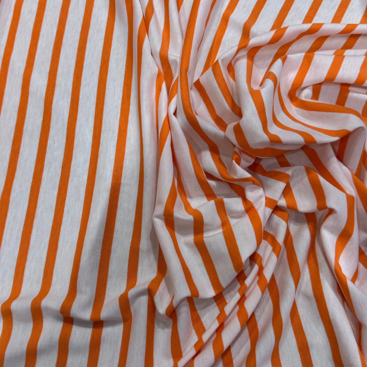 JERSEY DE COTON DOUX STRETCH NEIGE ET ORANGE FLUO FABRICATION RÉGION DE TROYES 🇫🇷 - My Little Coupon