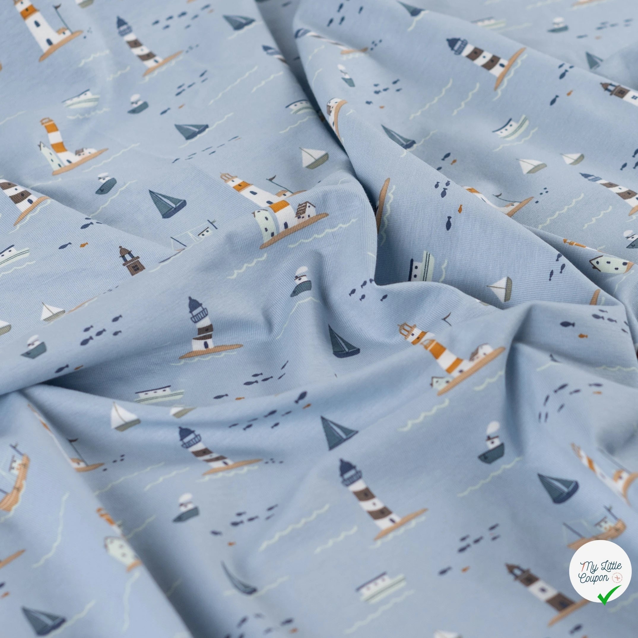 JERSEY DE COTON IMPRIMÉ BATEAUX MARINS FOND BLEU GRISÉ - My Little Coupon