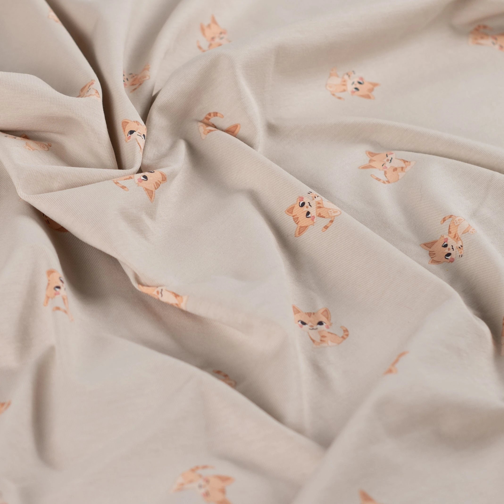 JERSEY DE COTON IMPRIMÉ CHATS FOND SABLE - My Little Coupon