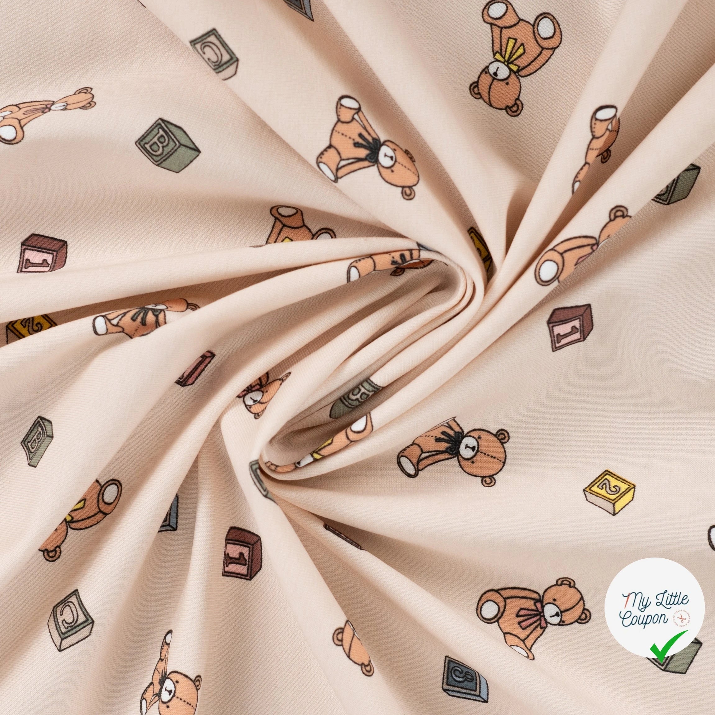 JERSEY DE COTON IMPRIMÉ OURS PELUCHE FOND SABLE PLAGE - My Little Coupon