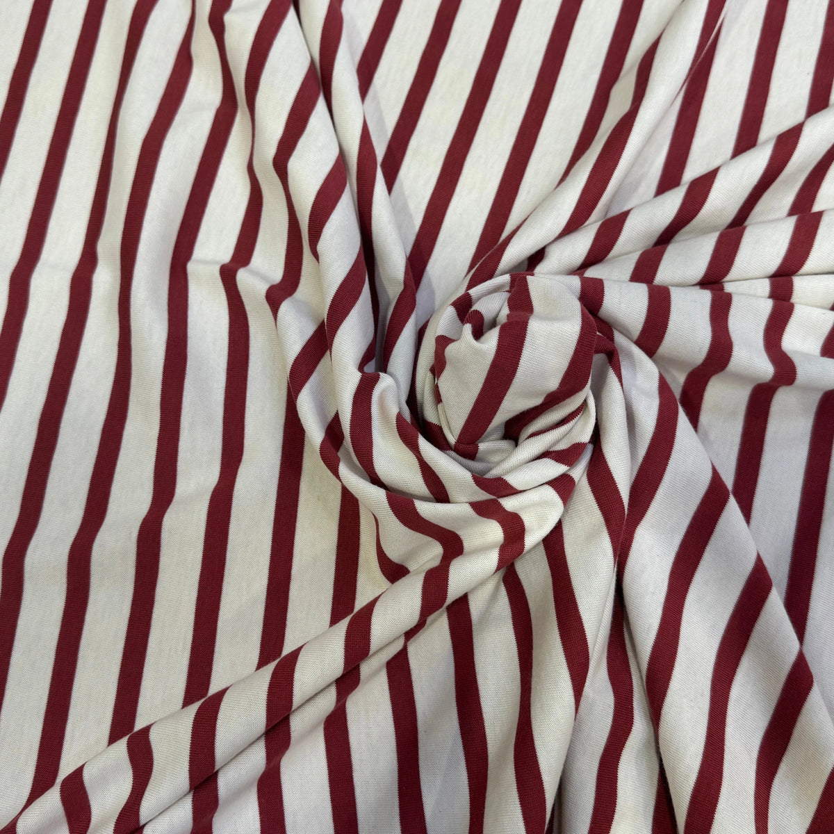 JERSEY DE COTON UNI ROUGE BRIQUE PROFOND FABRICATION RÉGION DE TROYES 🇫🇷 - My Little Coupon