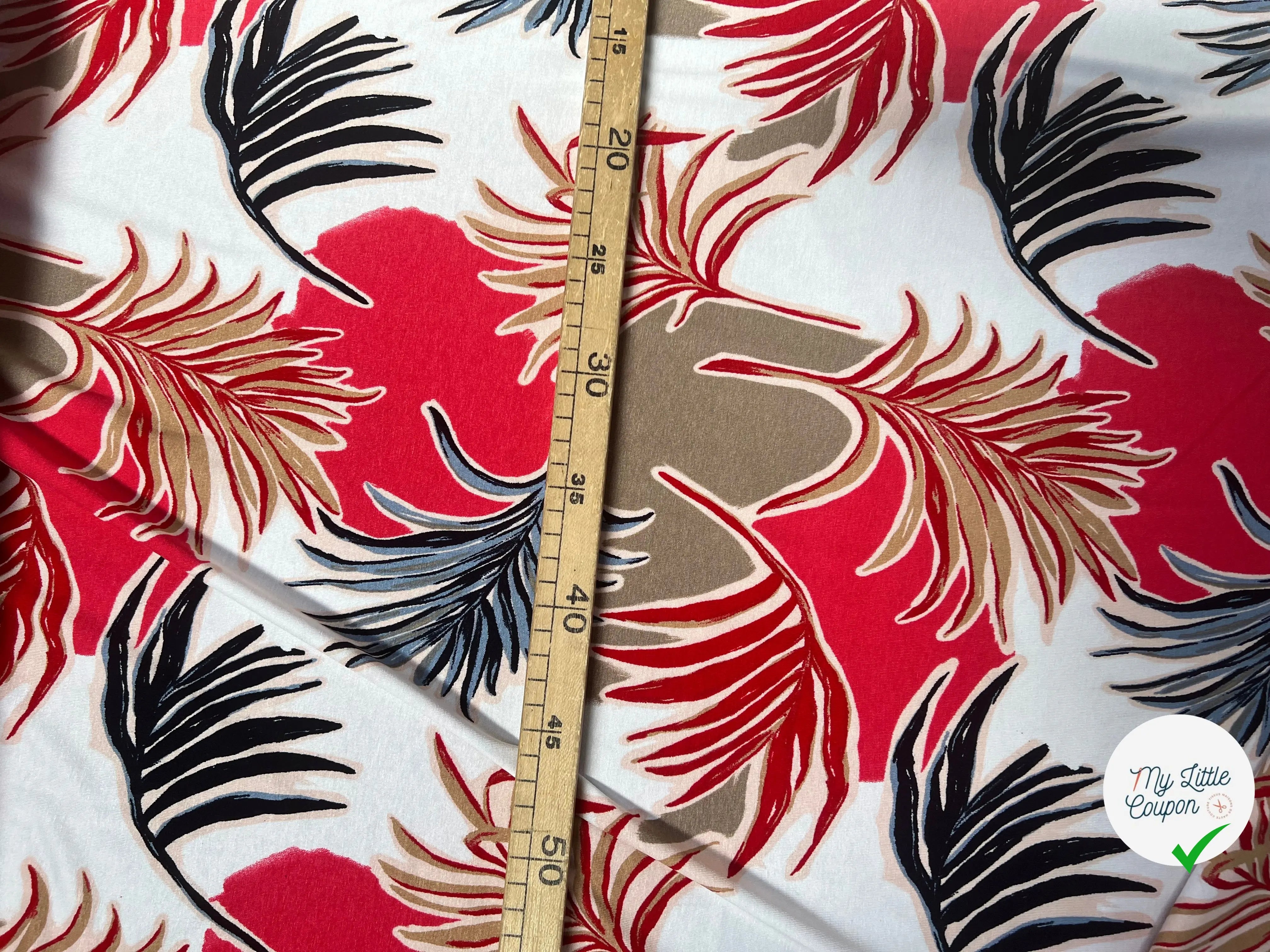 JERSEY DE VISCOSE TISSU IMPRIMÉ ABSTRAIT CORAL - My Little Coupon