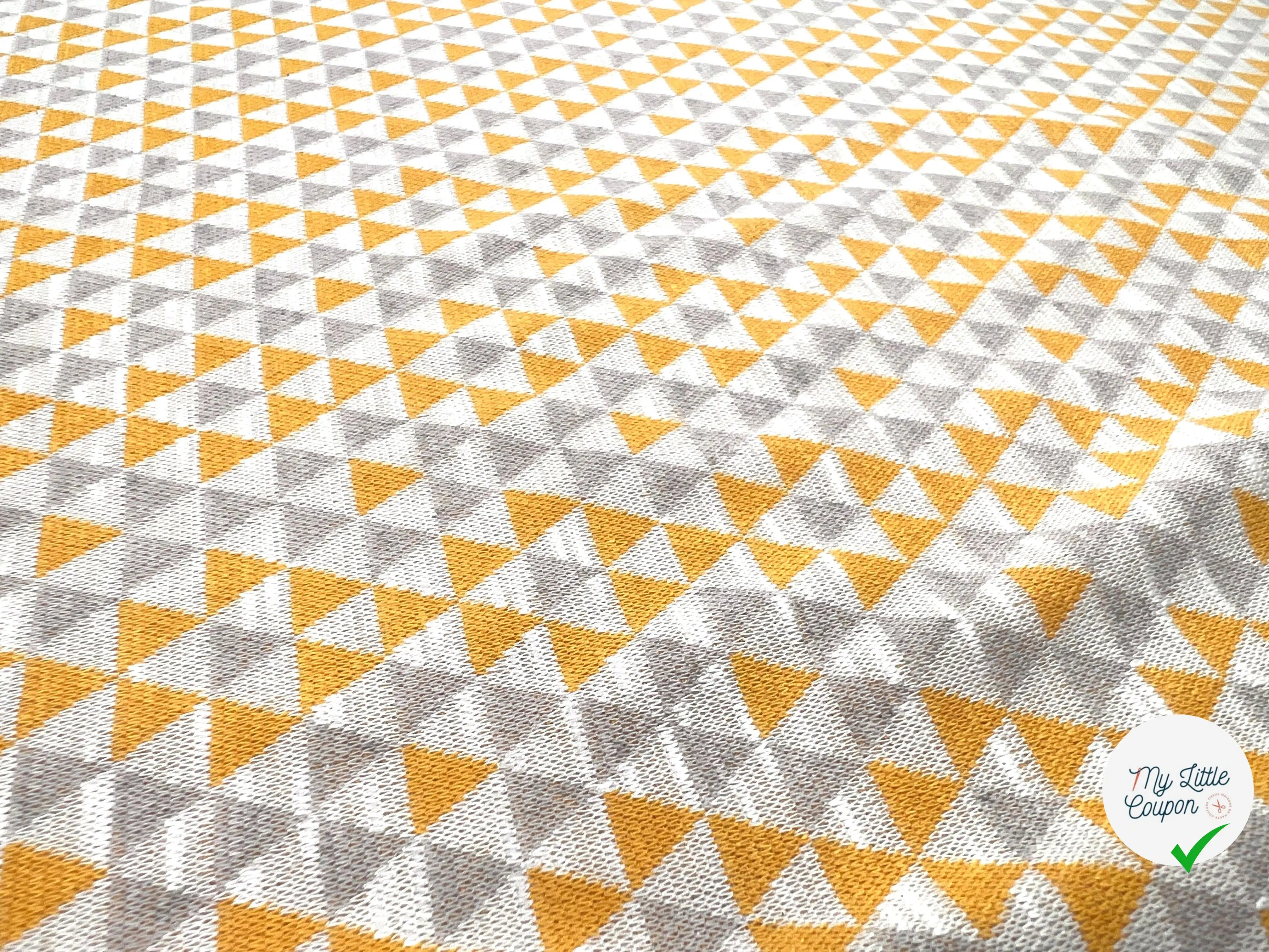 JERSEY DOUX MELI MELO DE TRIANGLES - My Little Coupon - tissu - coudre