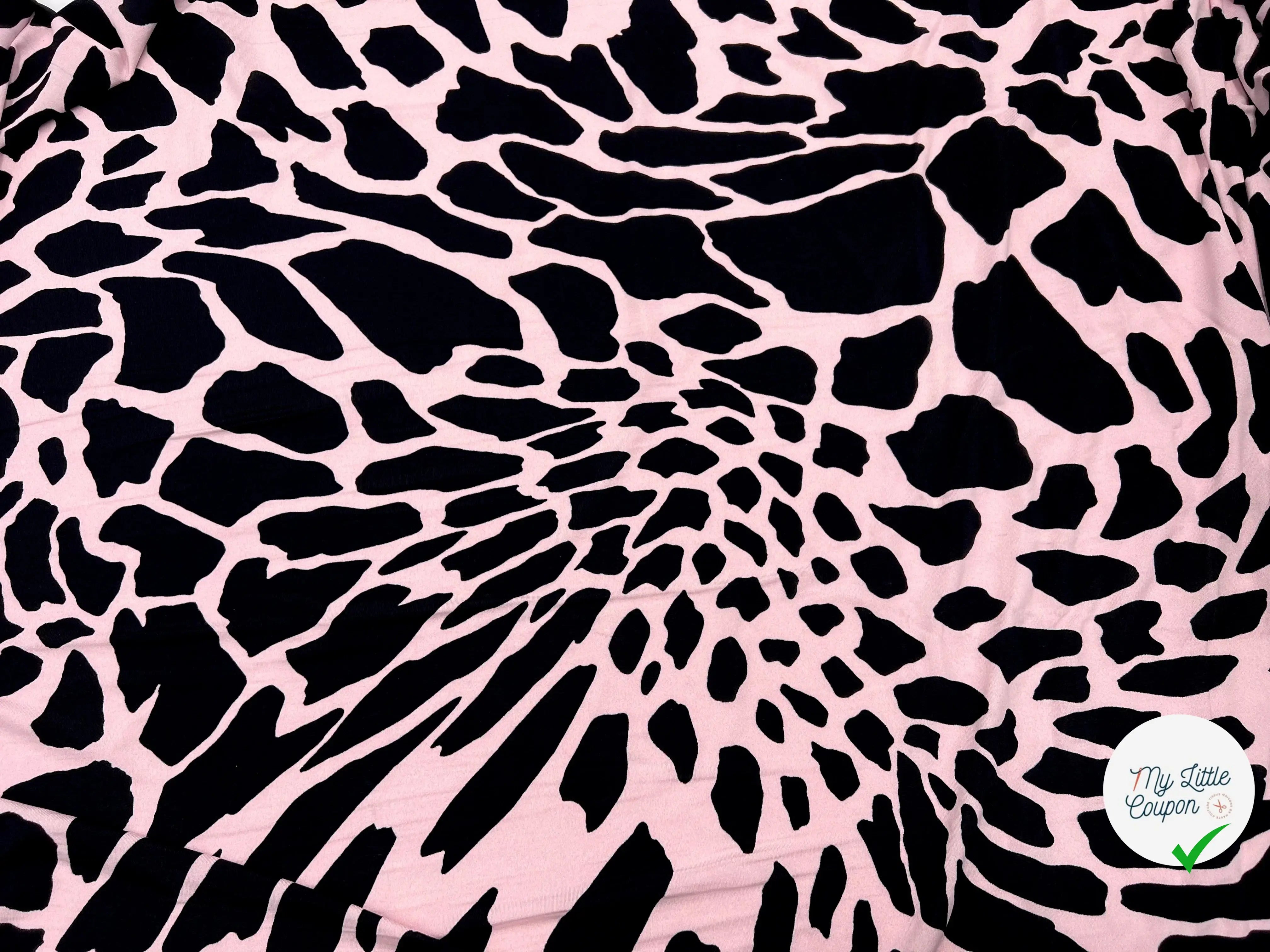 JERSEY QUALITÉ COUTURE FLUIDE GIRAFE FOND ROSE - My Little Coupon - tissu - coudre