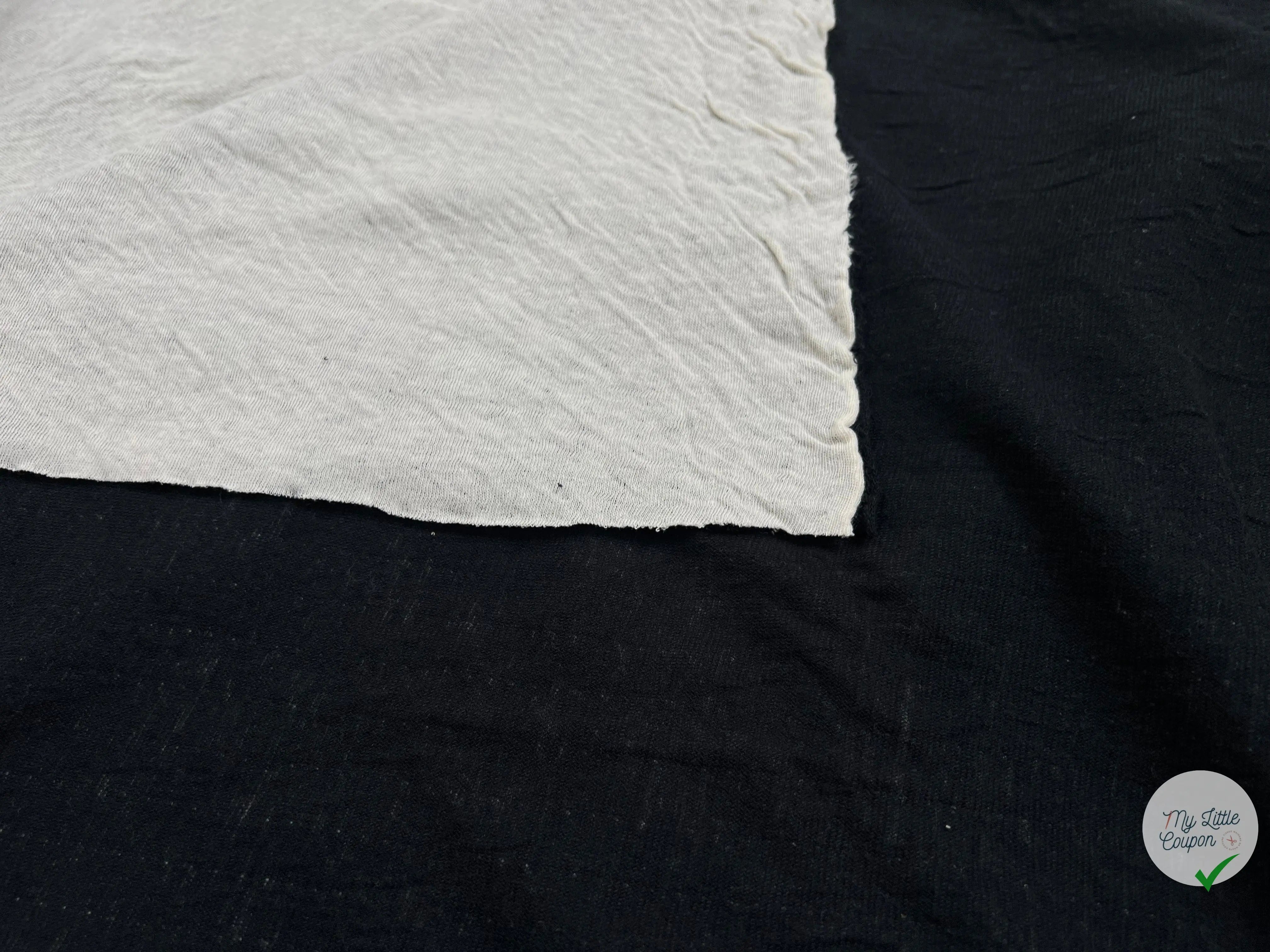 JERSEY REVERSIBLE LÉGÉREMENT FROISSÉ CONTRECOLLÉ NOIR ET BLANC CASSÉ - coupon de tissu de 3 mètres - My Little Coupon - tissu - coudre