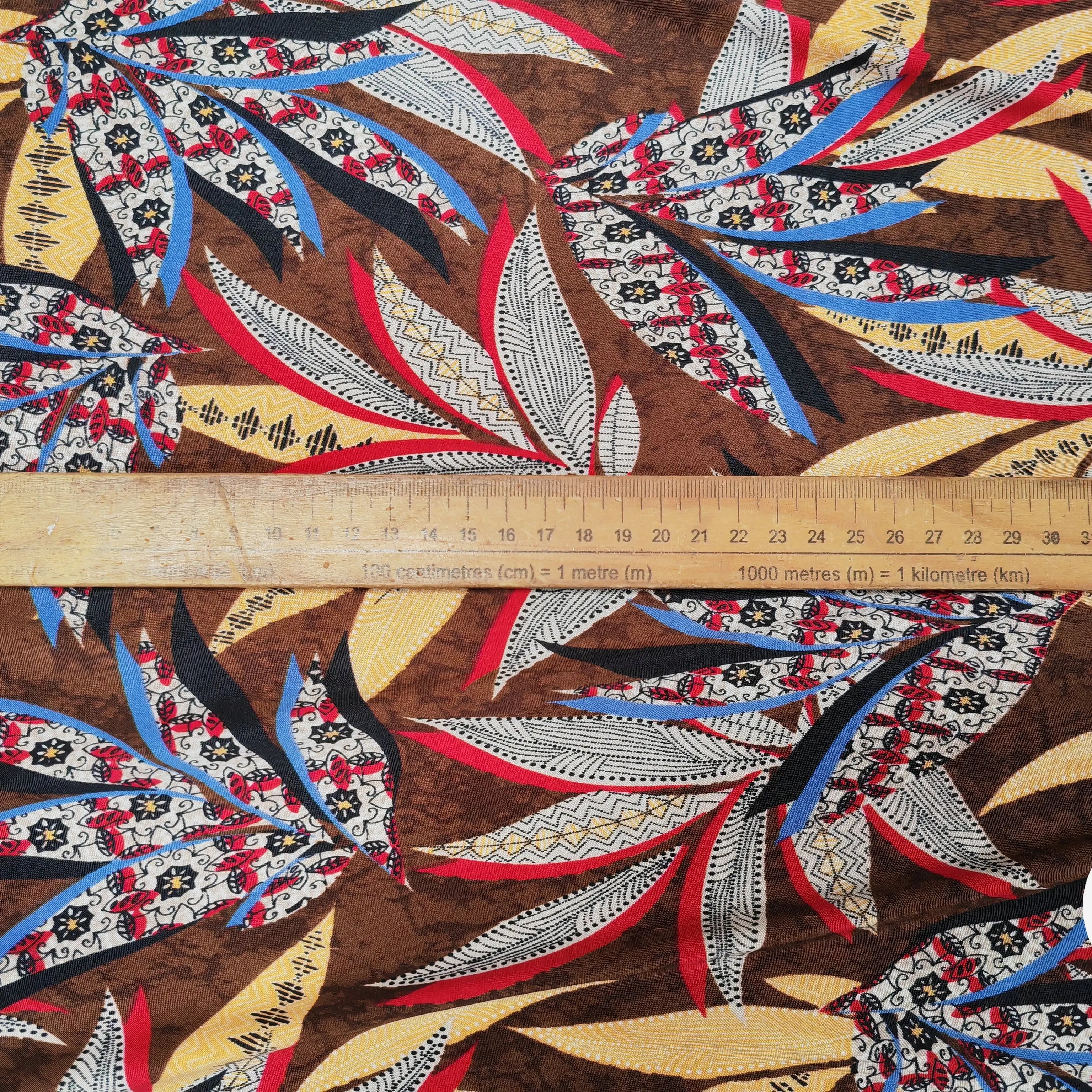 JERSEY VENEZIA FEUILLAGES GÉOMÉTRIQUE FOND MARRON - My Little Coupon