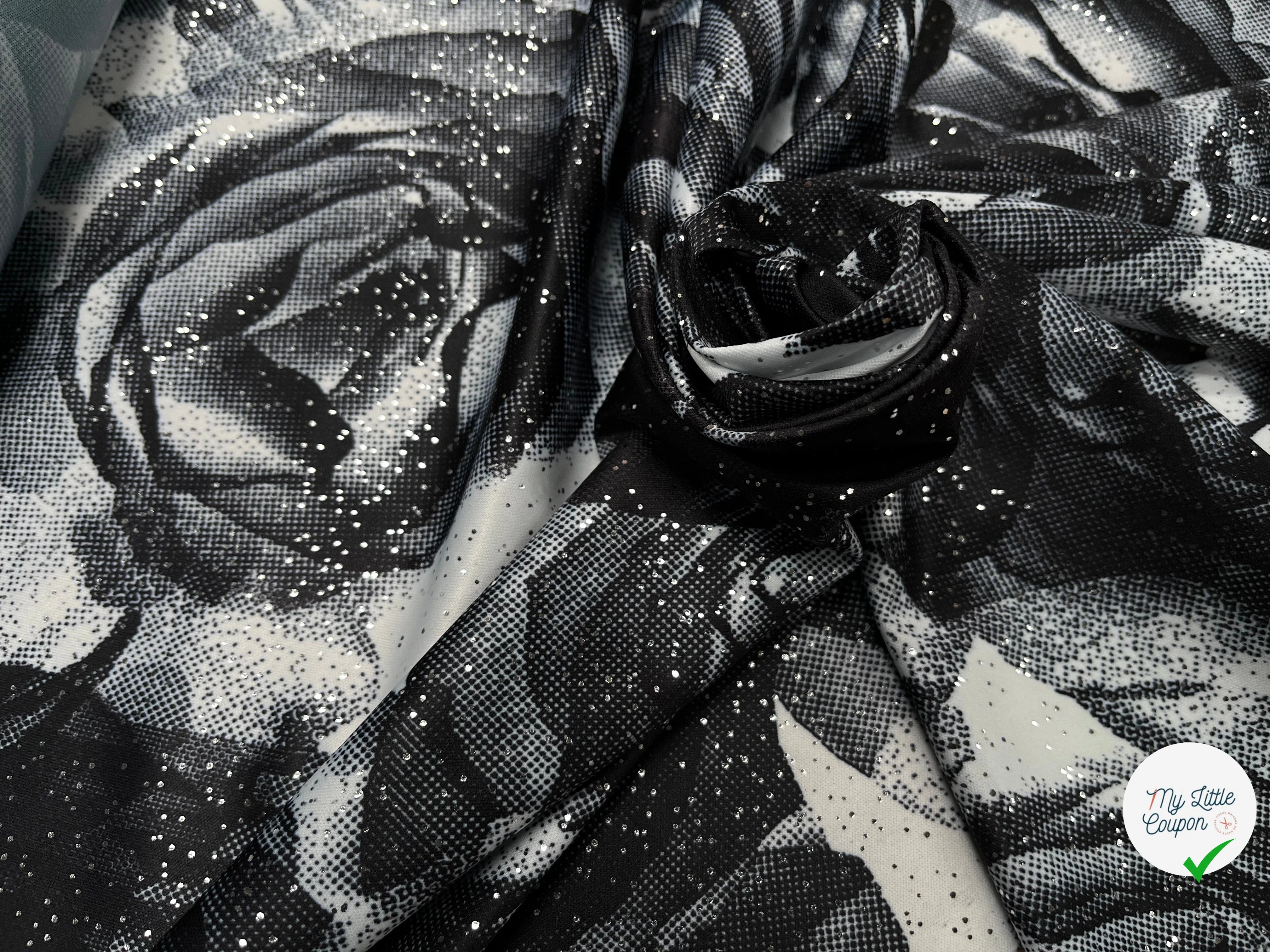JESRSEY FLUIDE IMPRIMÉ GROSSES FLEURS BLANC&NOIR AVEC BRILLANTINE ARGENTÉ - My Little Coupon