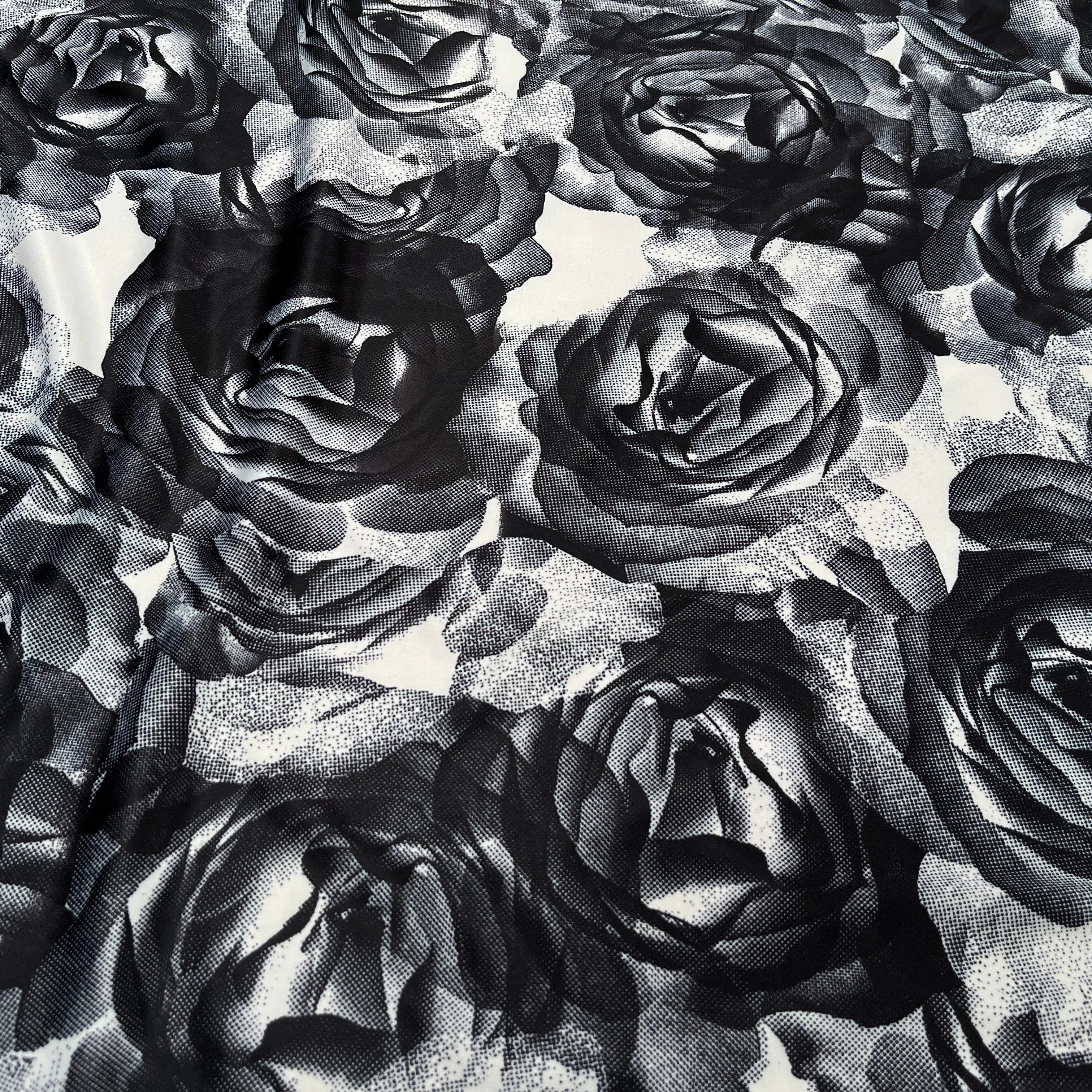 JESRSEY FLUIDE IMPRIMÉ GROSSES FLEURS BLANC&NOIR - My Little Coupon