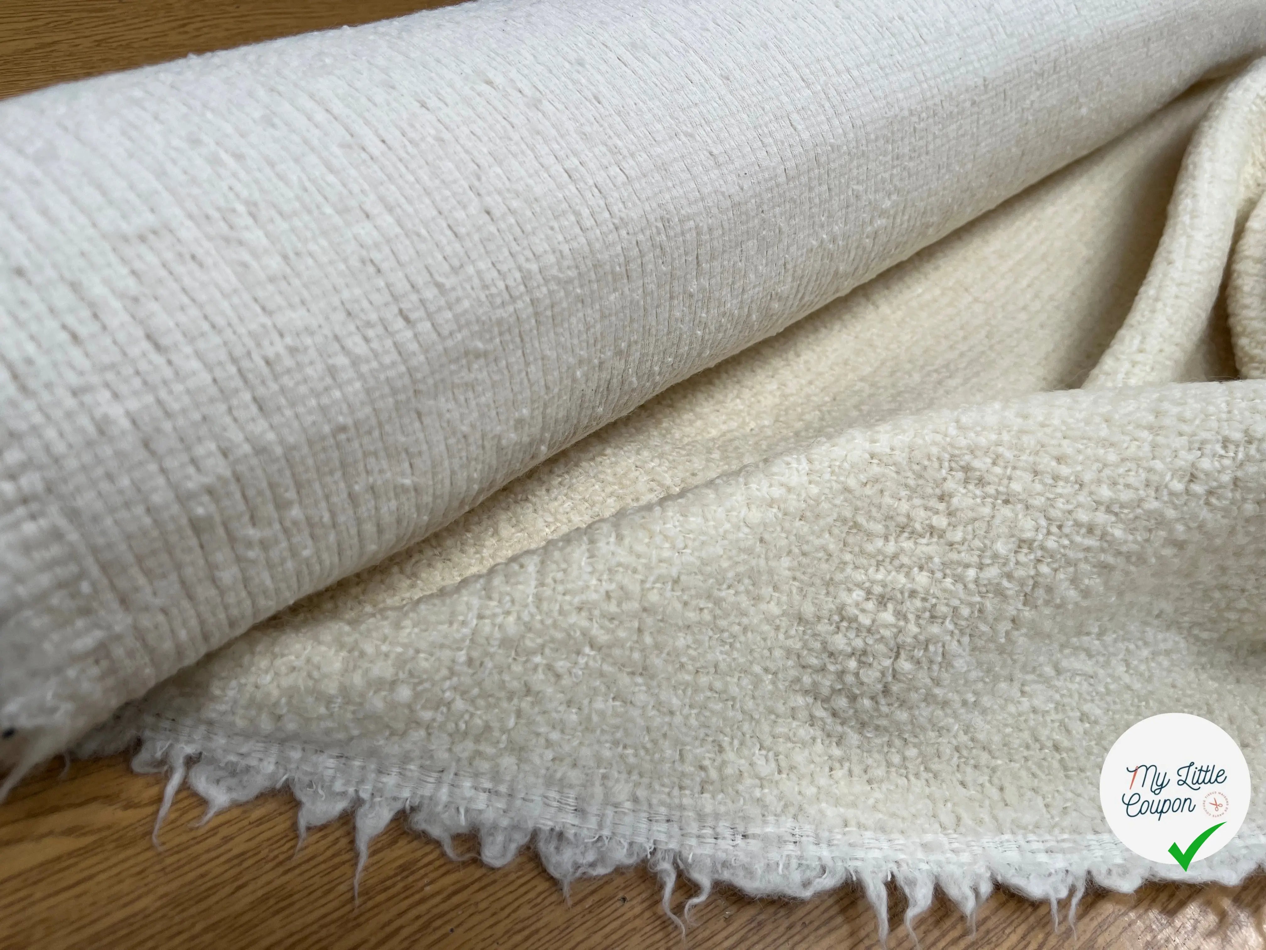 LAINAGE BOUCLETTE BLANC CASSE 93% LAINE - My Little Coupon