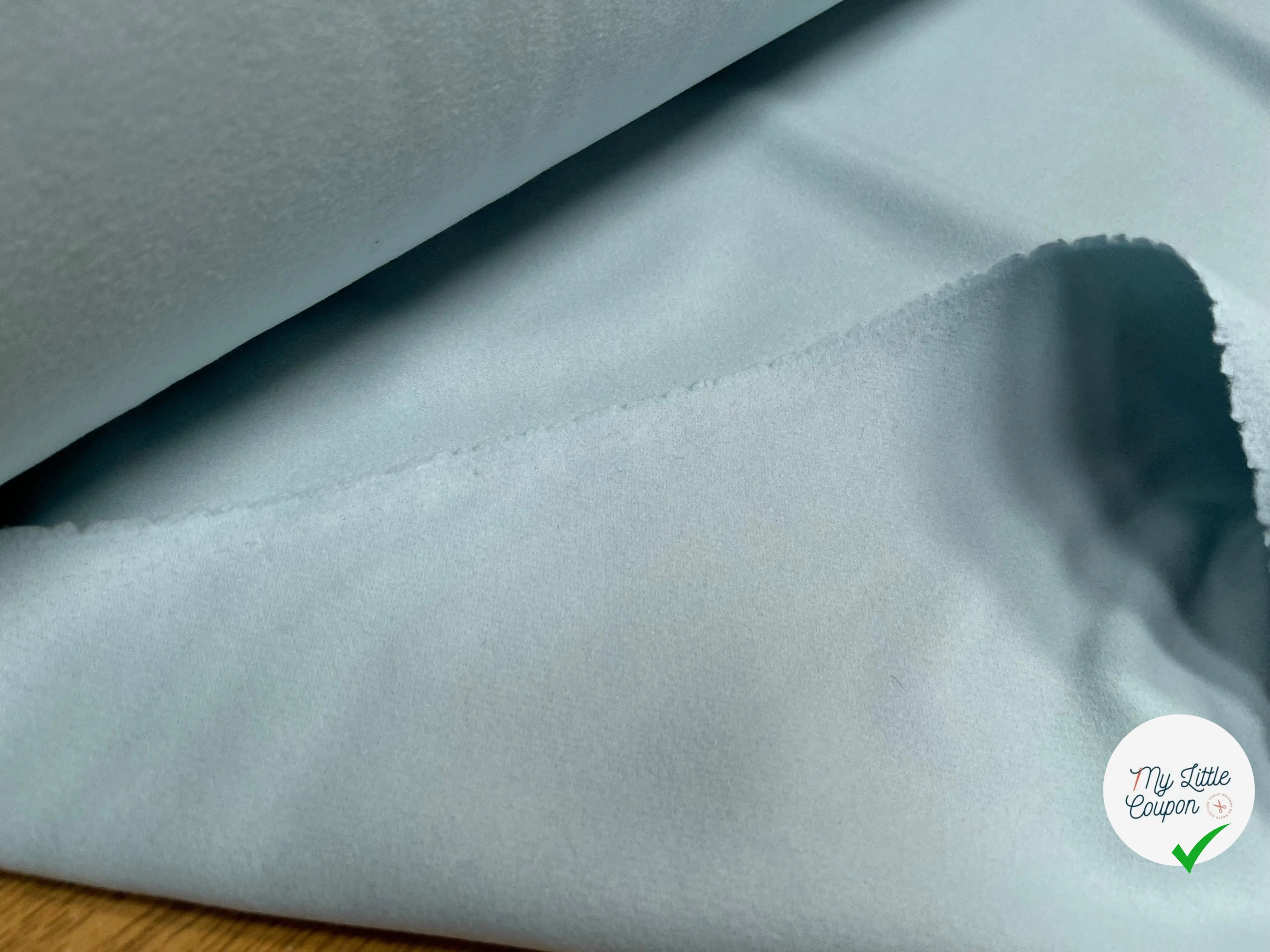 LAINAGE CABAN BLEU CLAIR 75% LAINE VIERGE - My Little Coupon