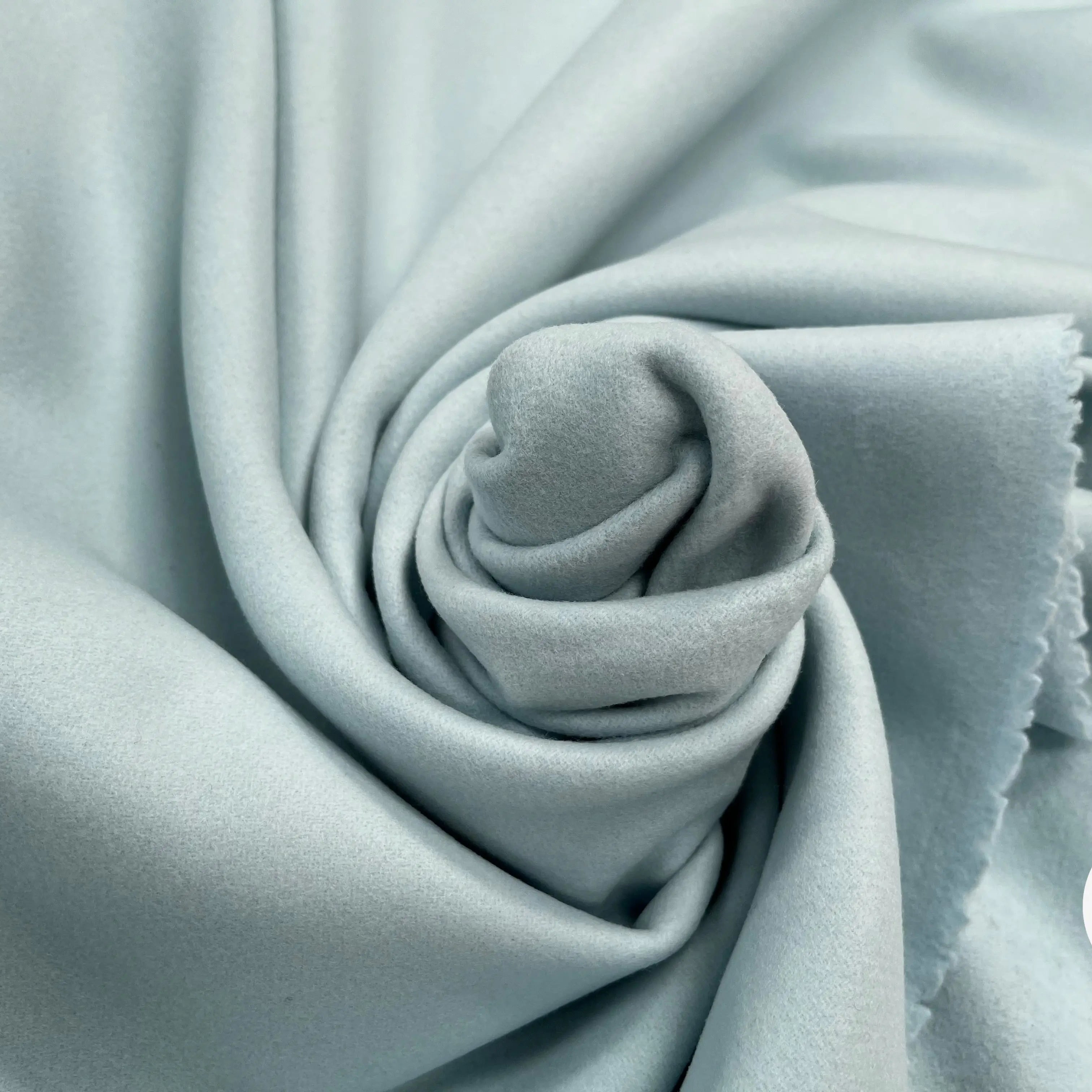 LAINAGE CABAN BLEU CLAIR 75% LAINE VIERGE - My Little Coupon