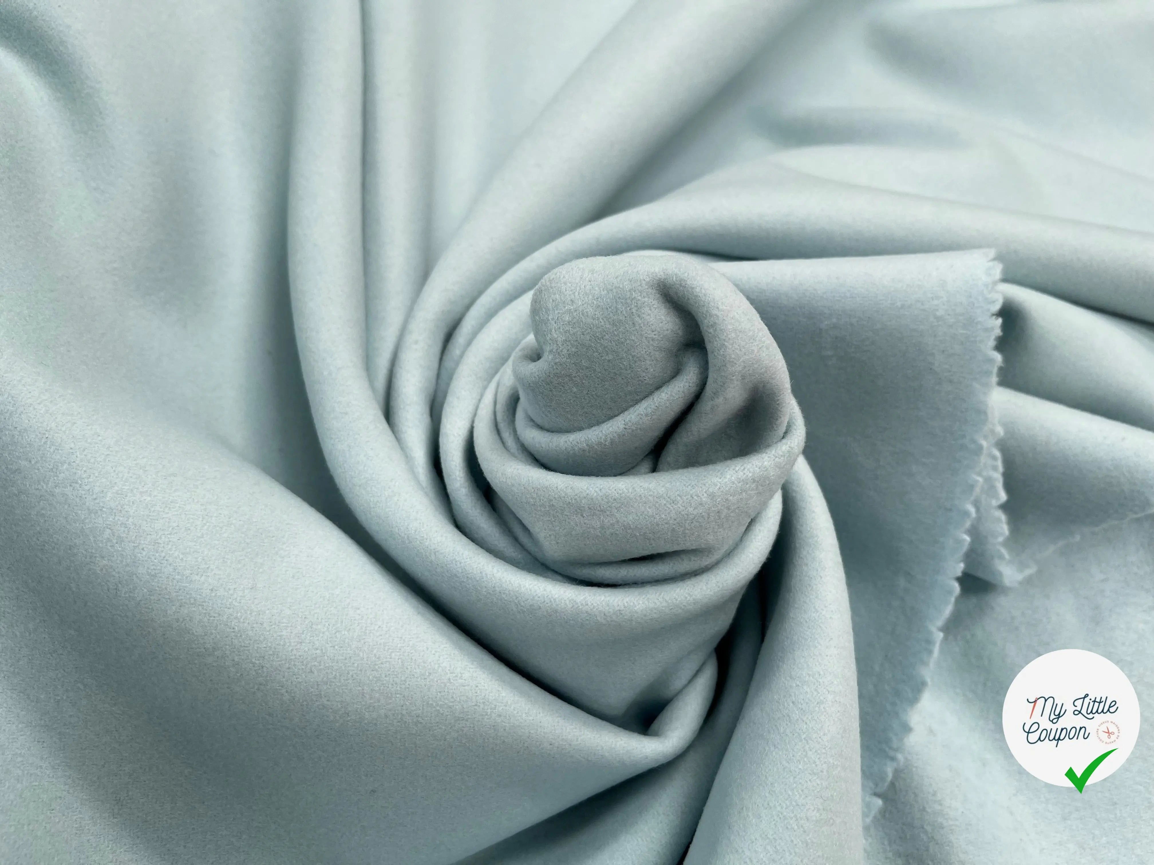 LAINAGE CABAN BLEU CLAIR 75% LAINE VIERGE - My Little Coupon