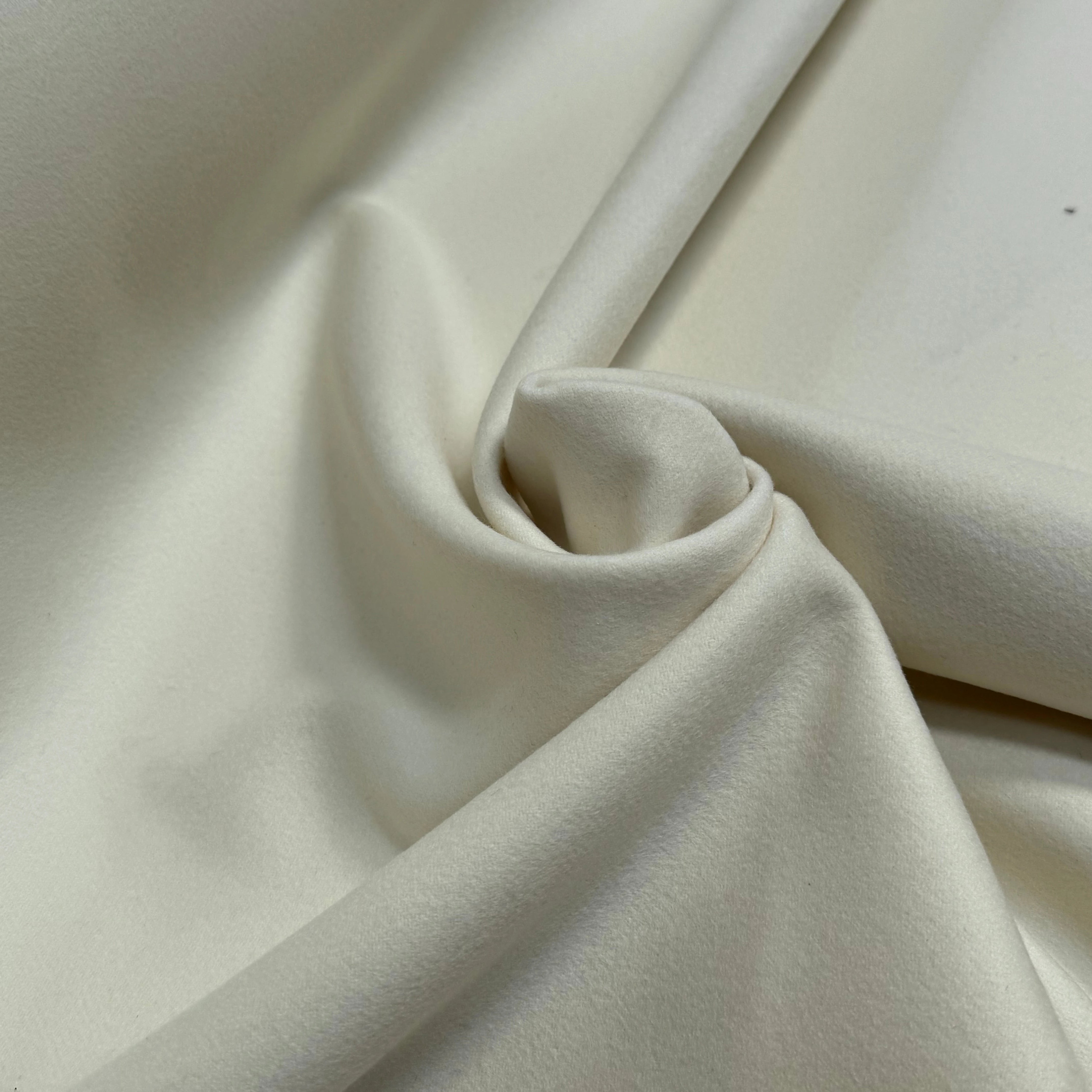 LAINAGE CABAN DOUX ULTRA BEAU BLANC CASSÉ - My Little Coupon