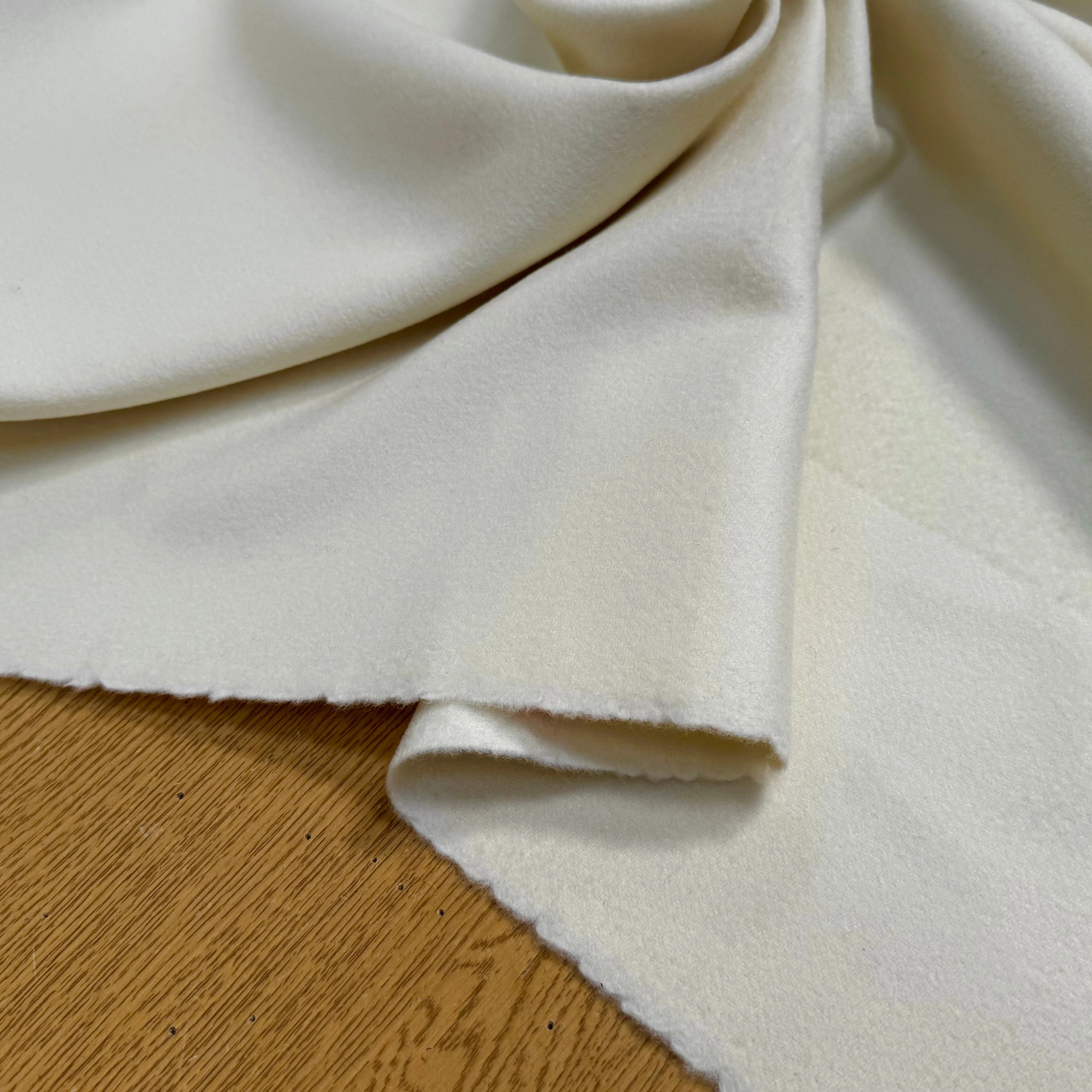 LAINAGE CABAN DOUX ULTRA BEAU BLANC CASSÉ - My Little Coupon
