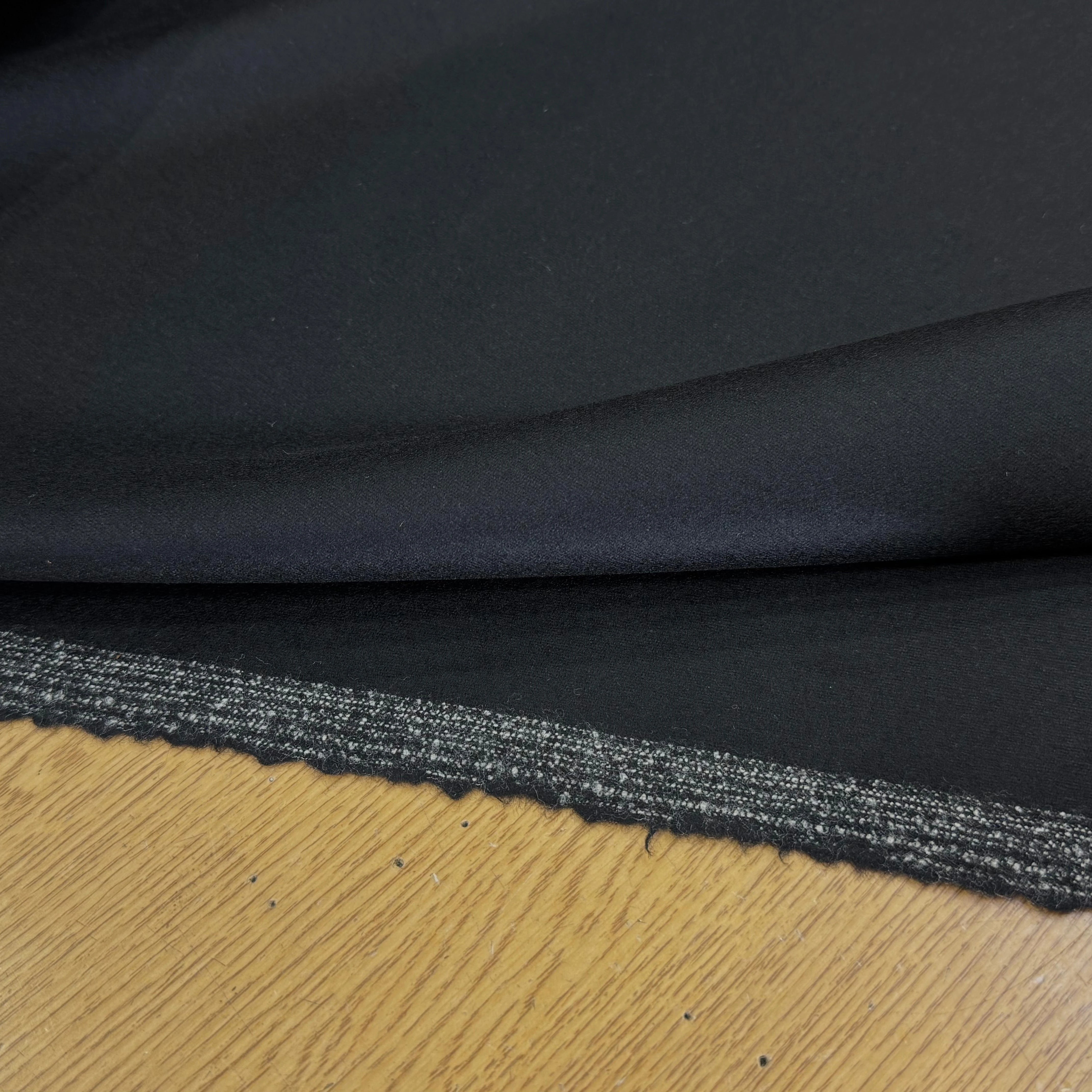 LAINAGE CABAN FIN NOIR 98% WV - My Little Coupon