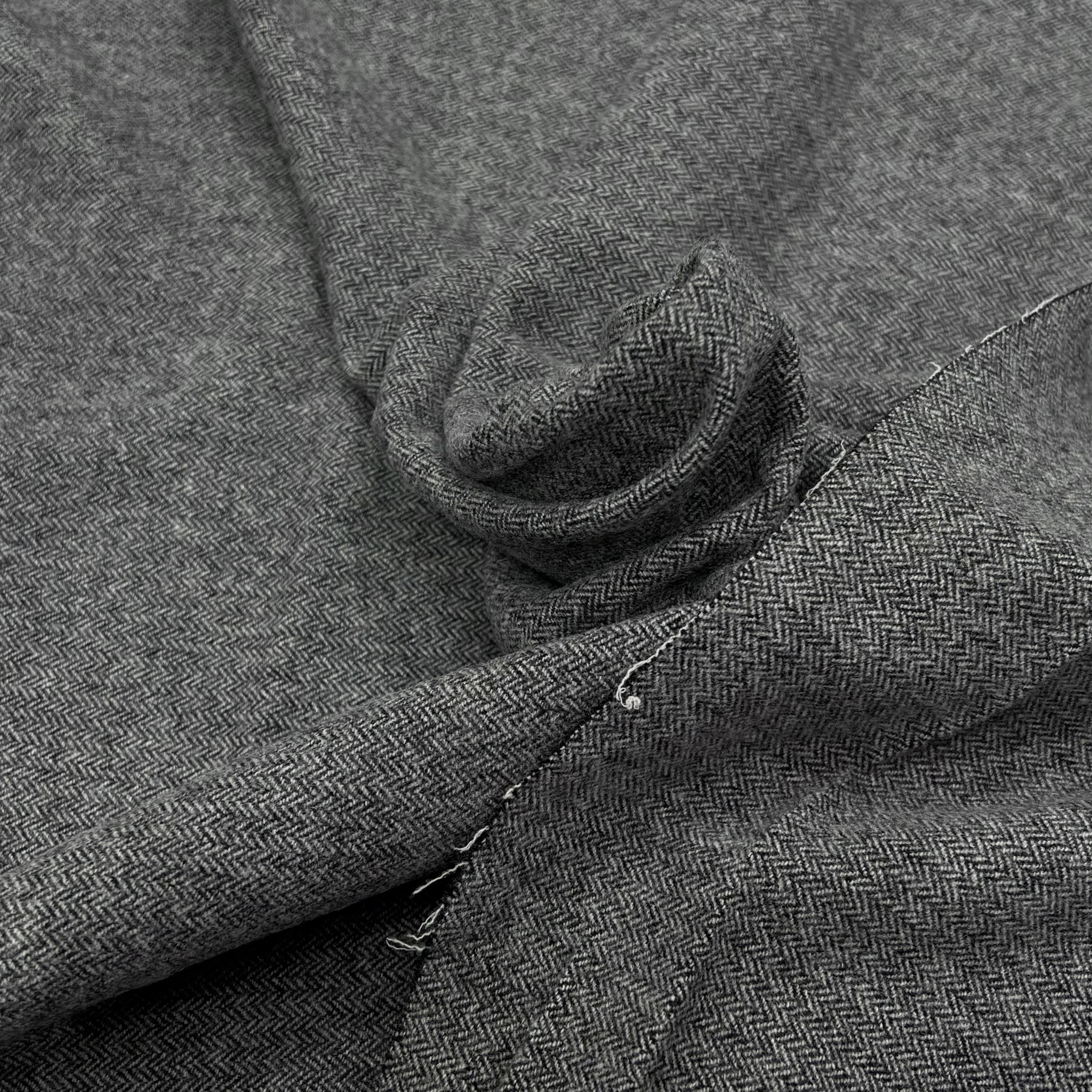 LAINAGE CHEVRON GRIS 80% LAINE 150CM - My Little Coupon