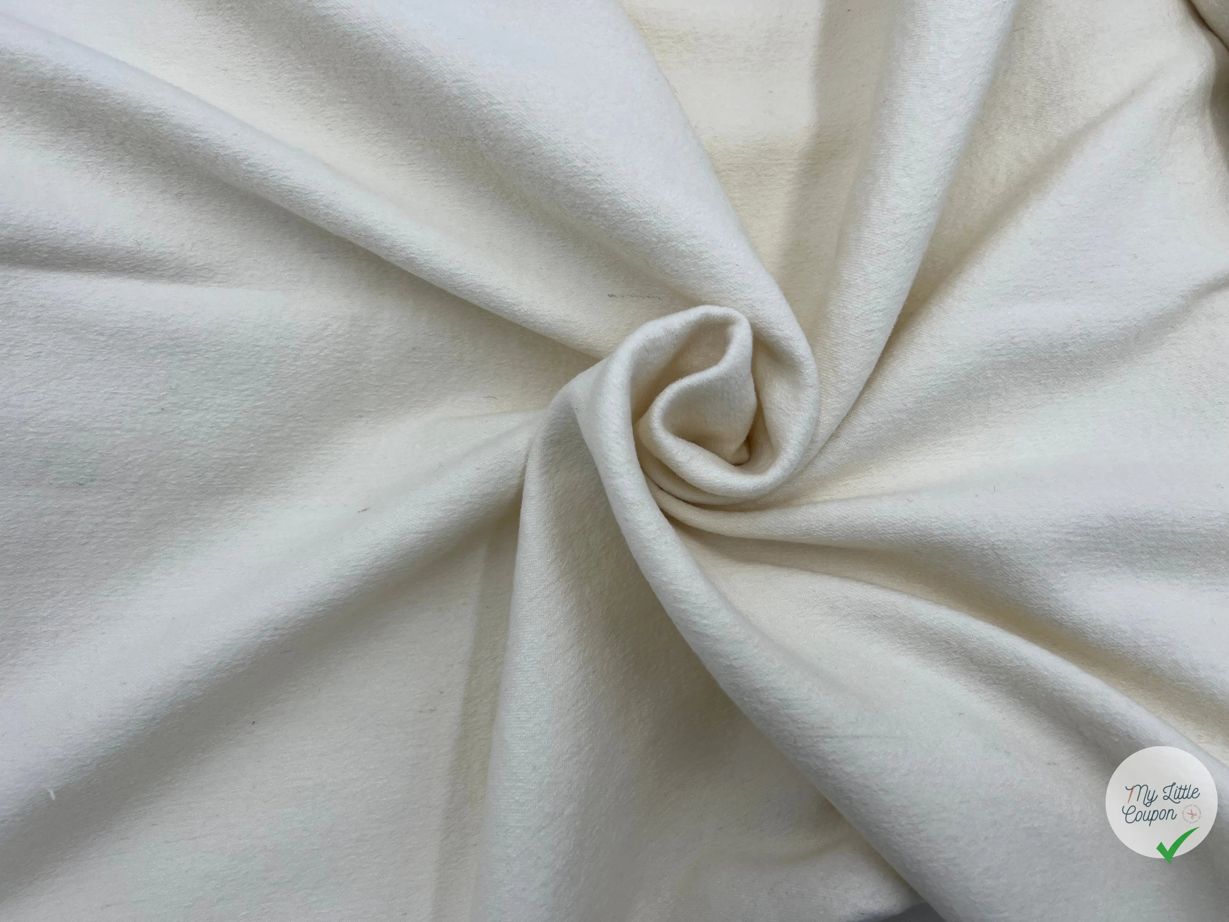 LAINAGE COQUILLE D'OEUF ASPECT BOUILLIE - coupon de tissu de 3 mĂštres - My Little Coupon - tissu - coudre