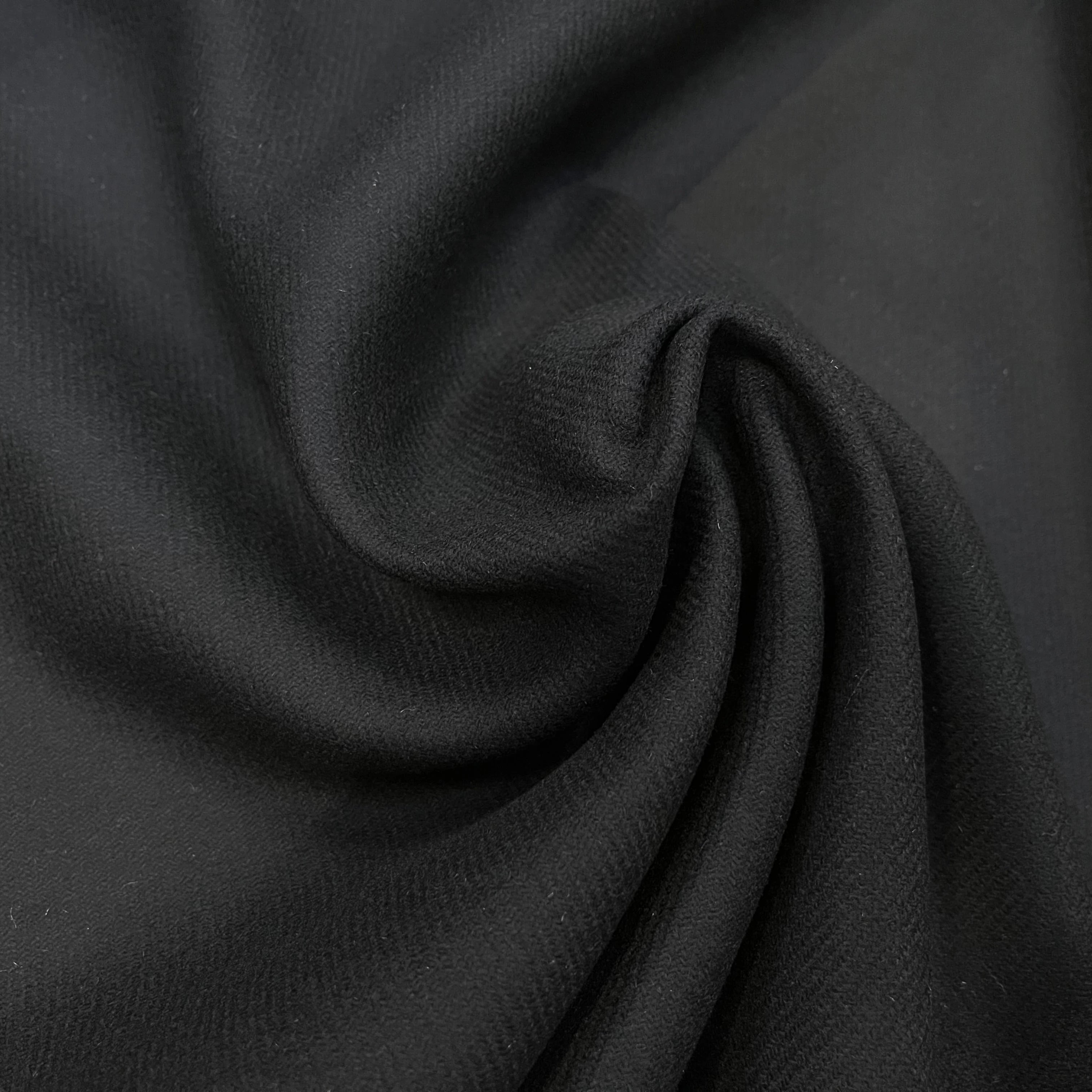 LAINAGE MANTEAU BLACK LOURD 152CM 100% LAINE - My Little Coupon