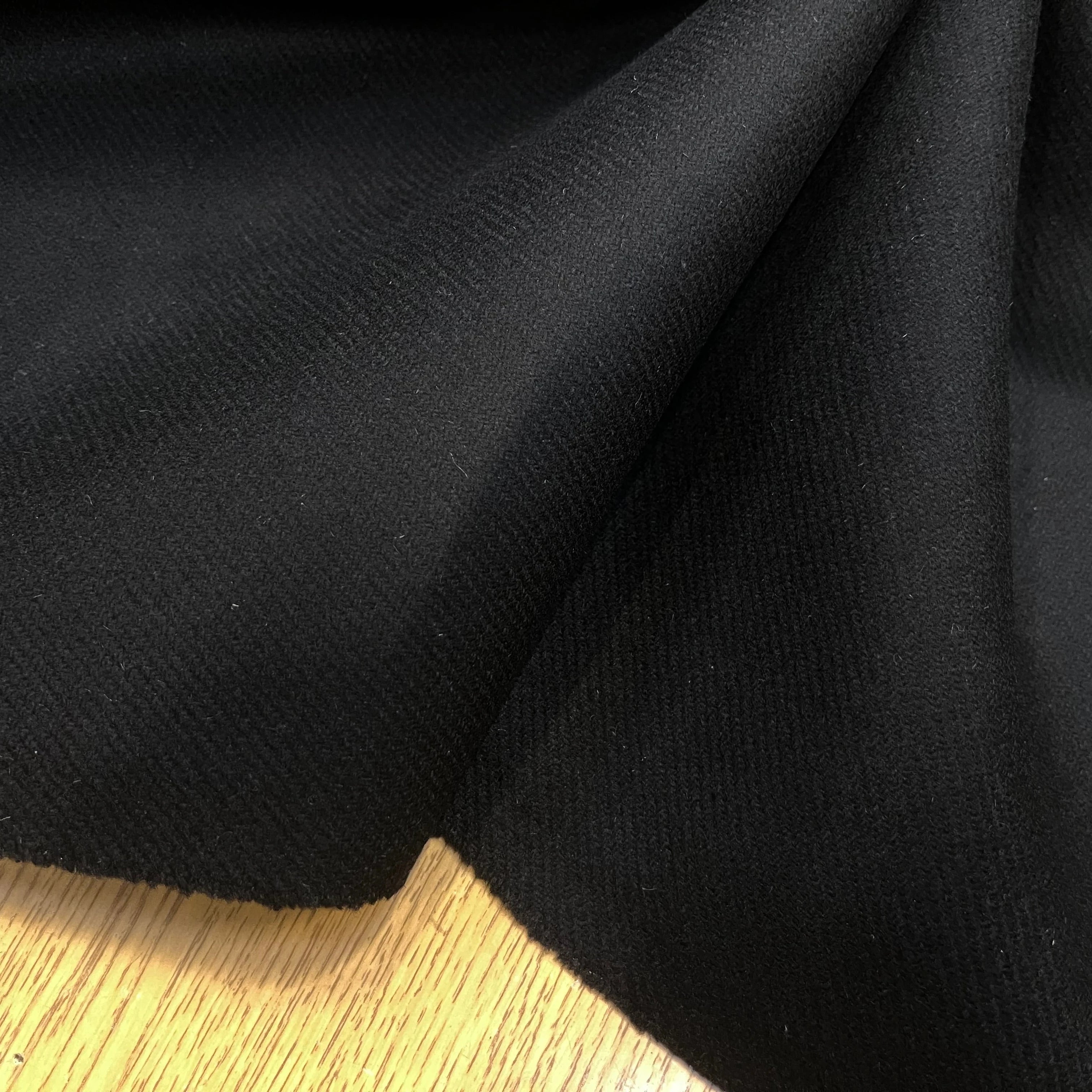 LAINAGE MANTEAU BLACK LOURD 152CM 100% LAINE - My Little Coupon