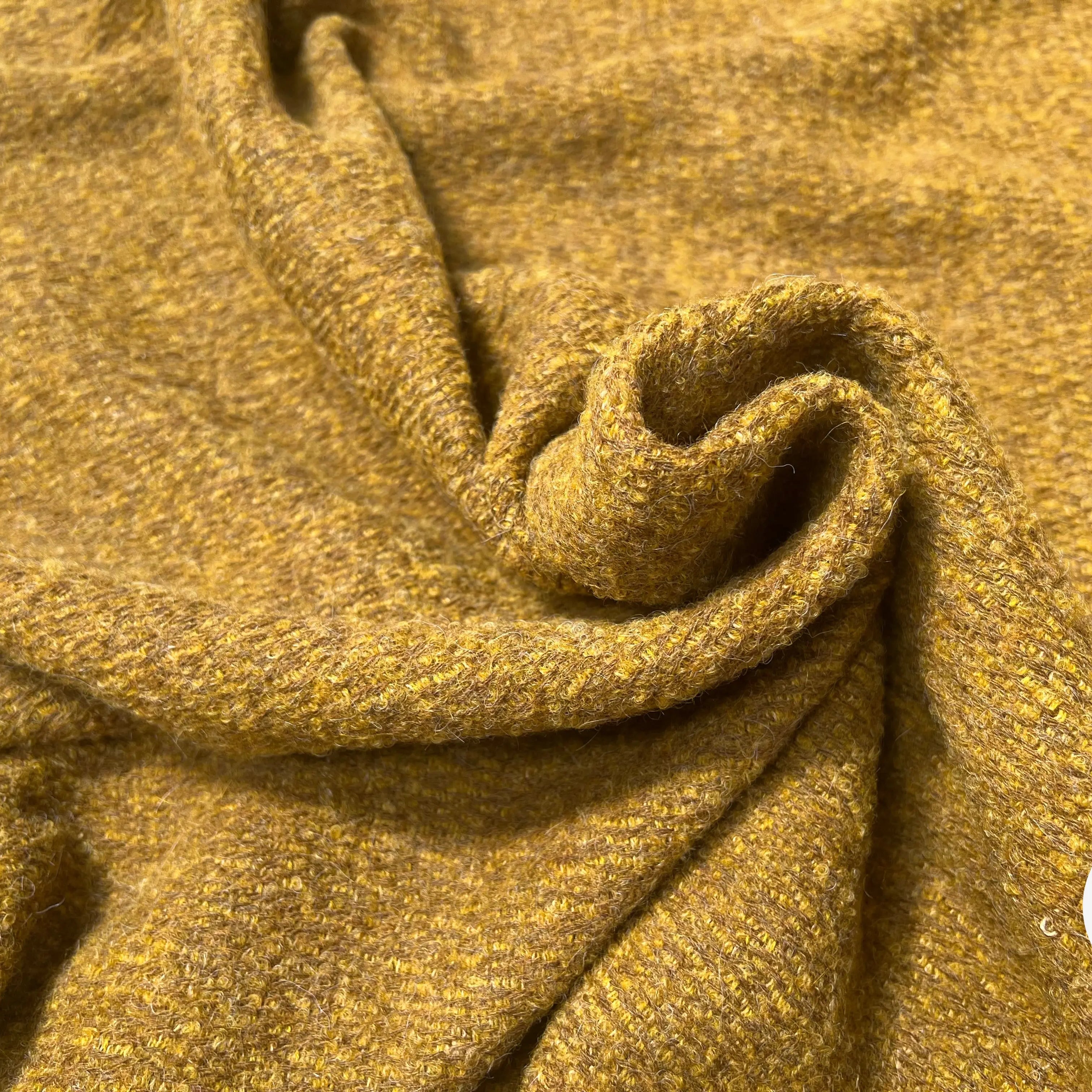 LAINAGE MANTEAU BOUCLETTE LAINE MERINOS MOUTARDE - My Little Coupon