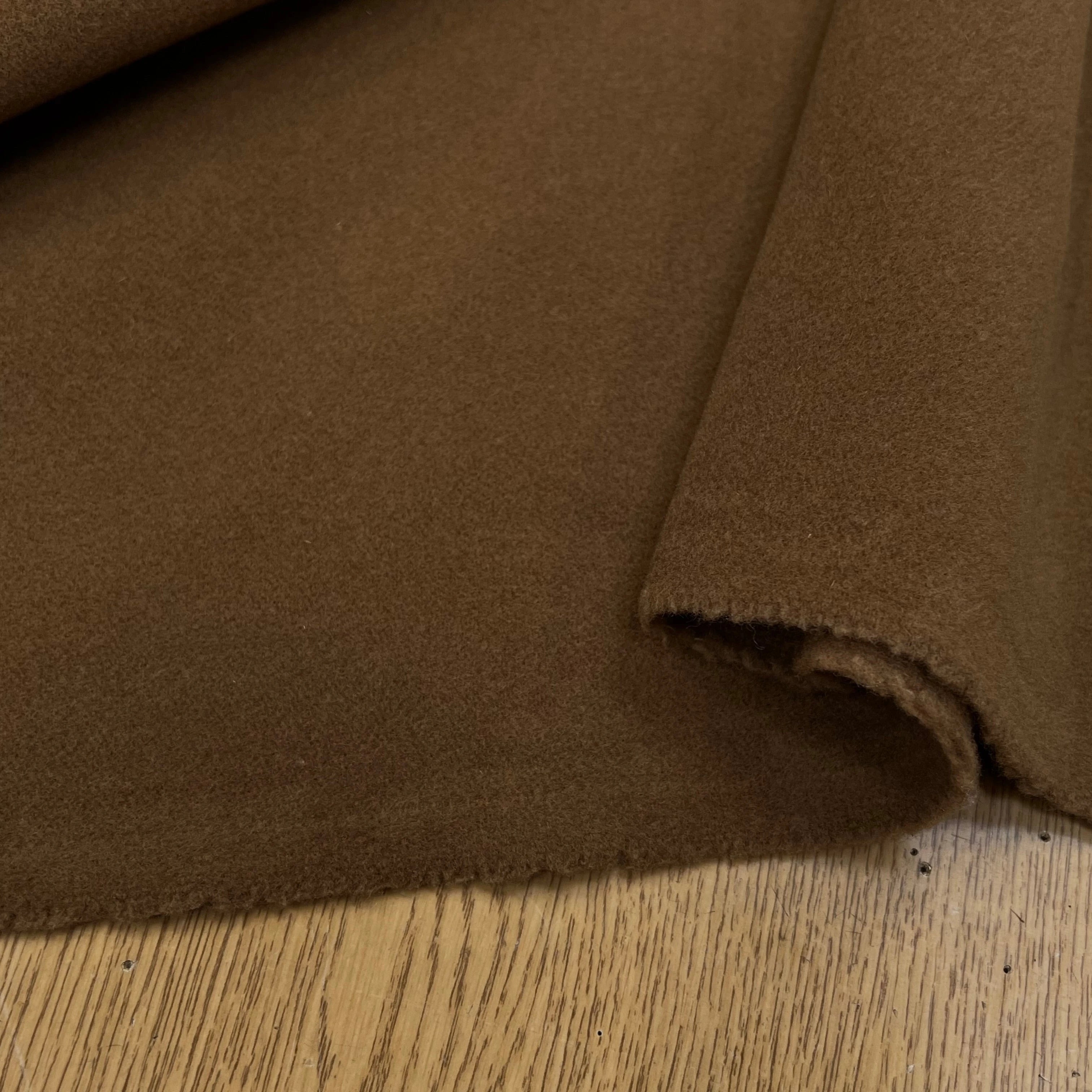 LAINAGE MANTEAU CAMEL FONCÉ 150CM 100% LAINE - My Little Coupon