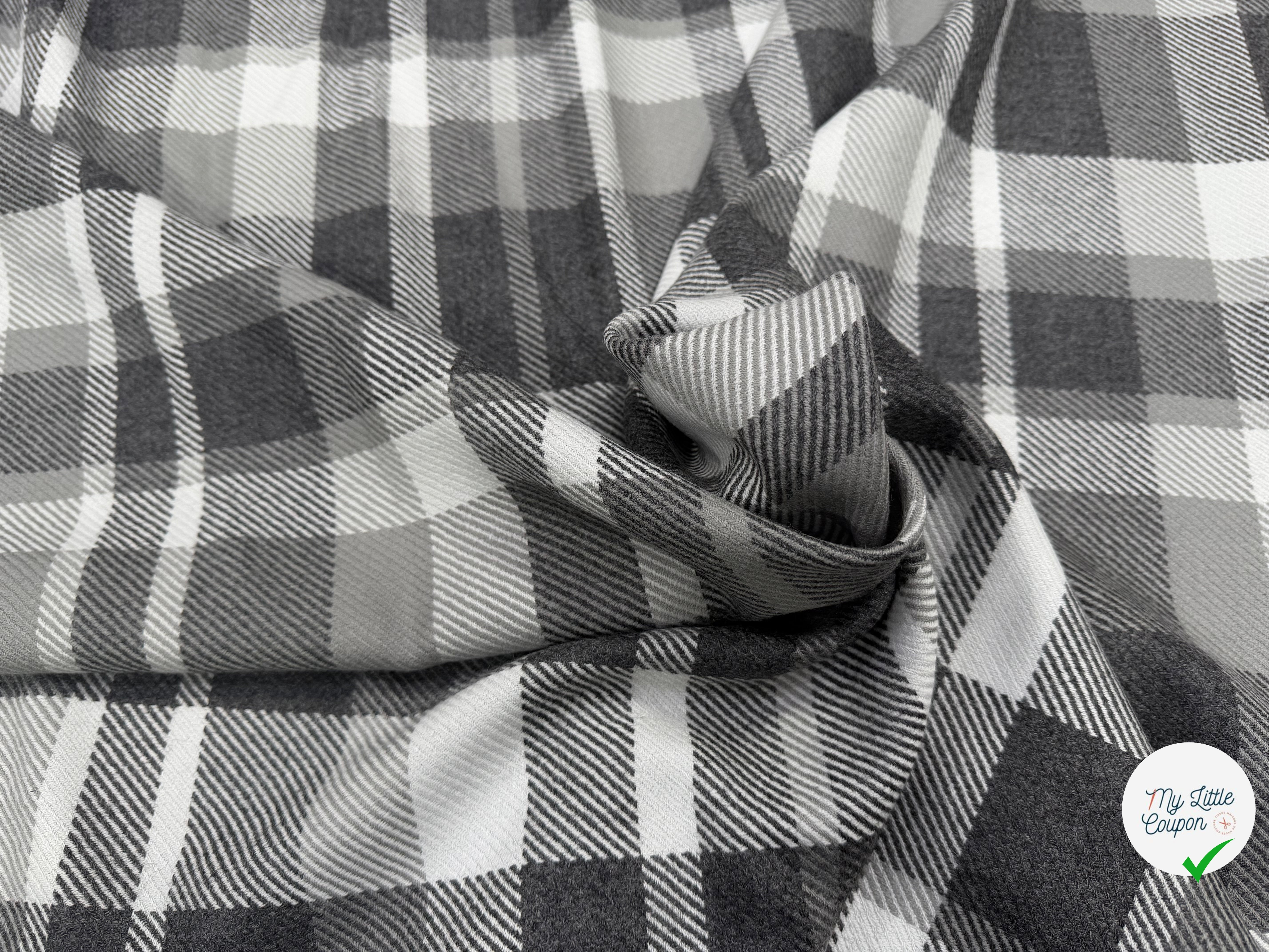 LAINAGE MANTEAU CHIC STOCK ULTRA LIMITÉ 100% LAINE CARREAUX - My Little Coupon