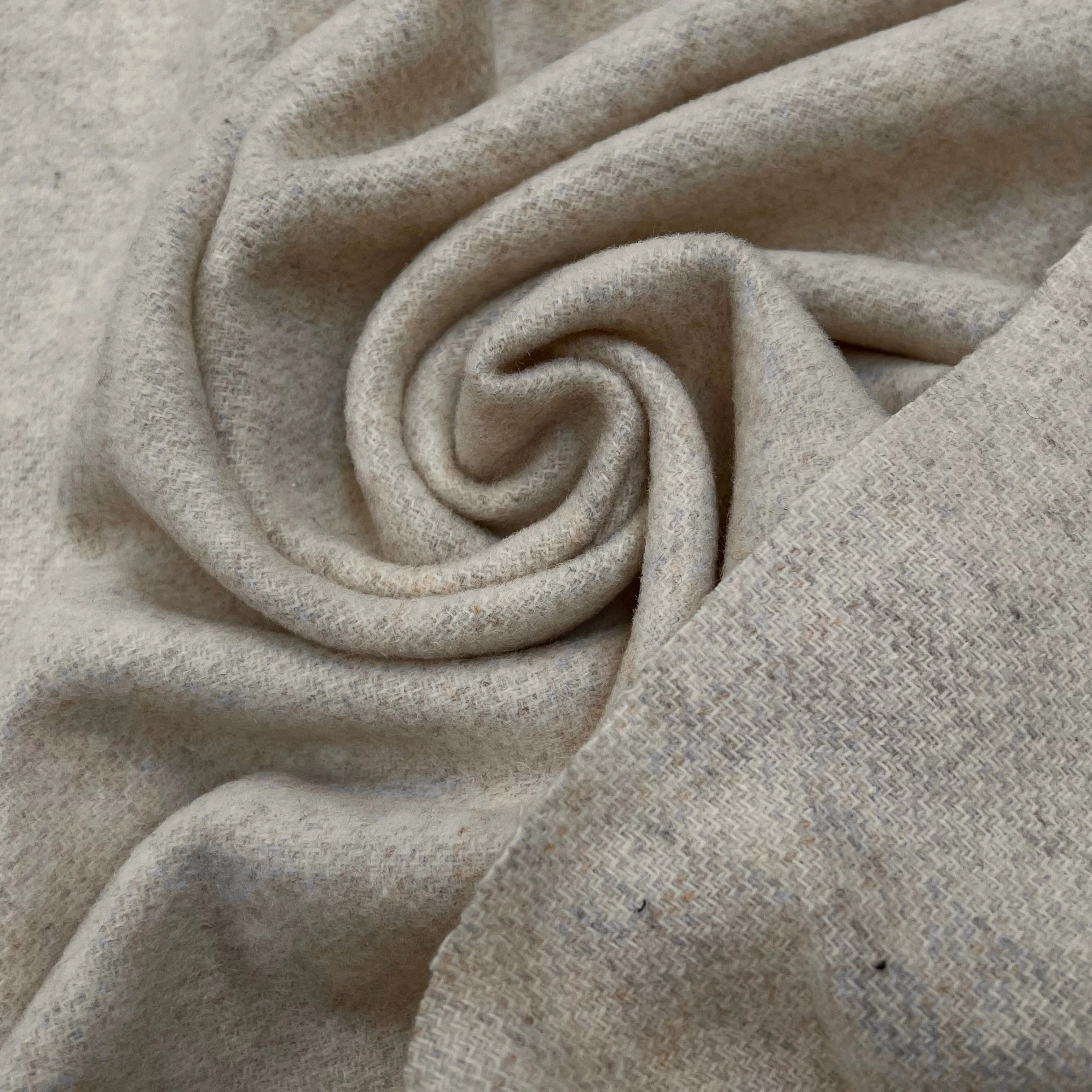 LAINAGE MANTEAU DOUX VANILLE MOUCHETÉ 100% LAINE - My Little Coupon