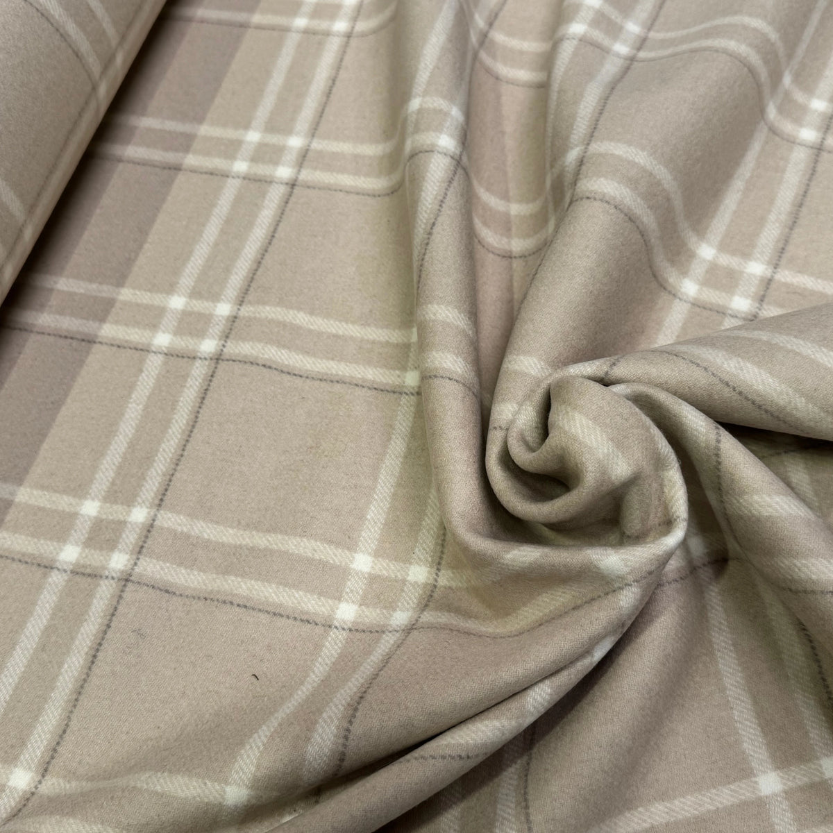 LAINAGE MANTEAU ECOSSAIS DOUX 10% CACHEMIRE 88% LAINE BEIGE - My Little Coupon