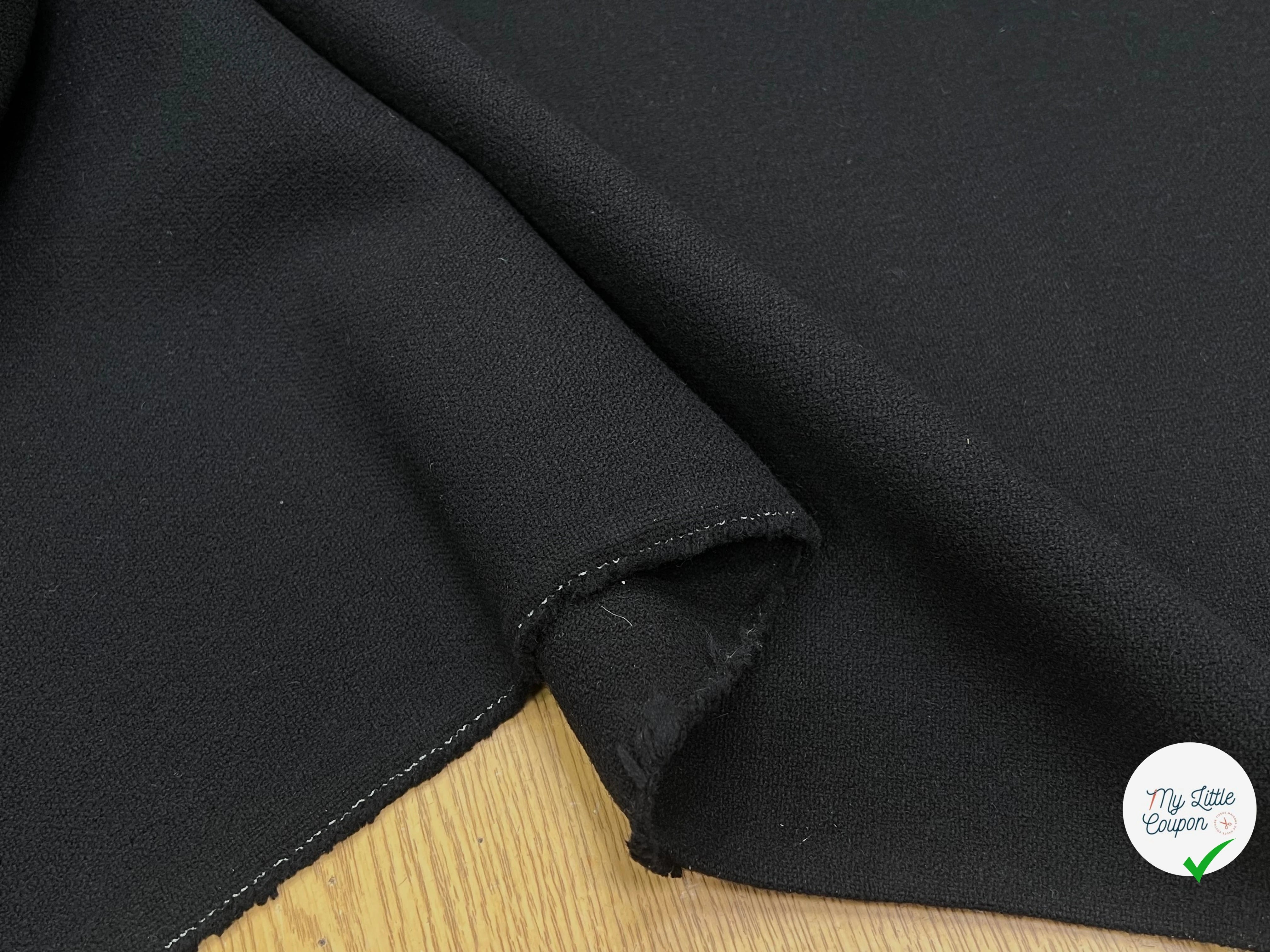 LAINAGE MANTEAU LOURD ASPECT TRICOT 100% LAINE NOIR - My Little Coupon