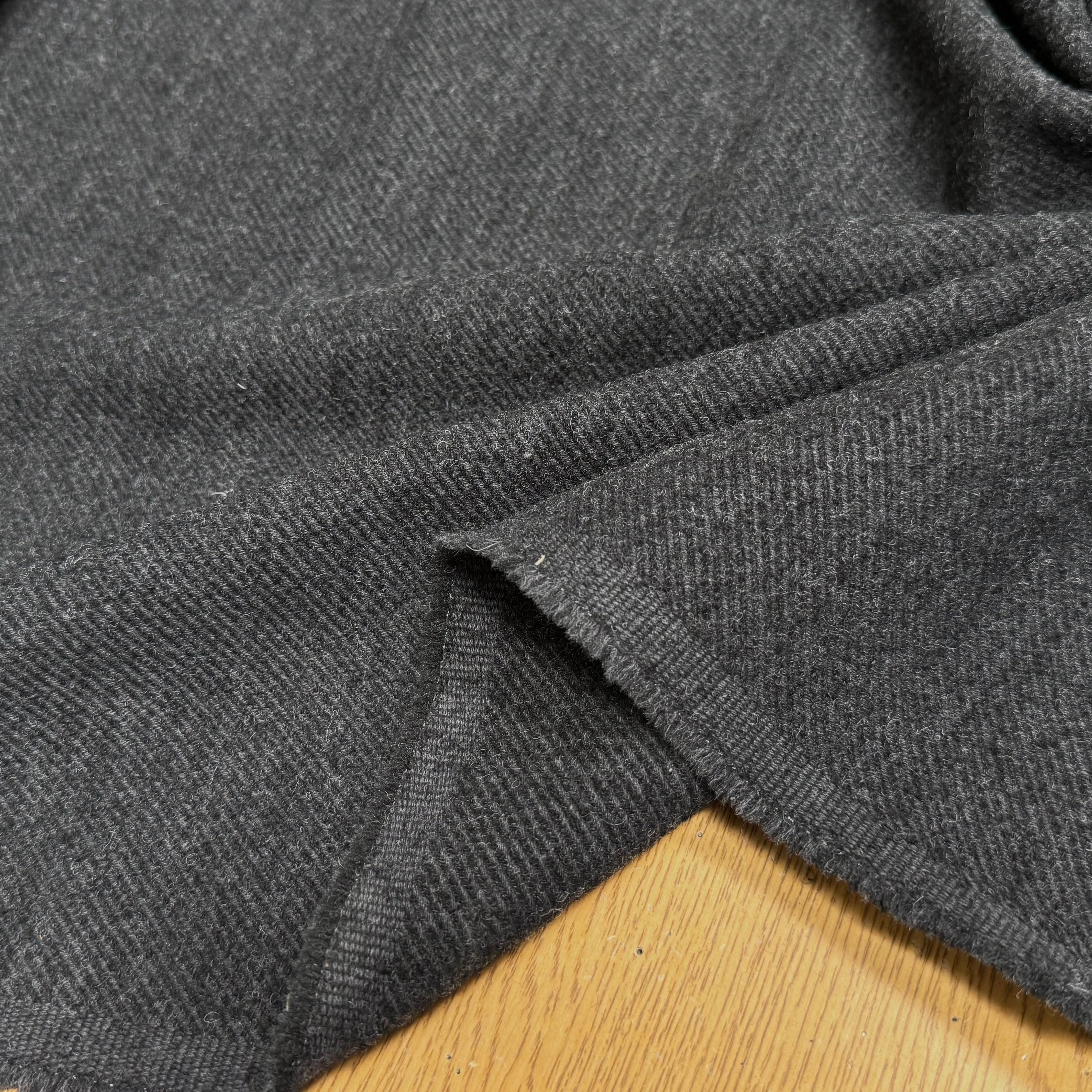 LAINAGE MANTEAU LOURD STRIÉ ANTHRACITE - My Little Coupon