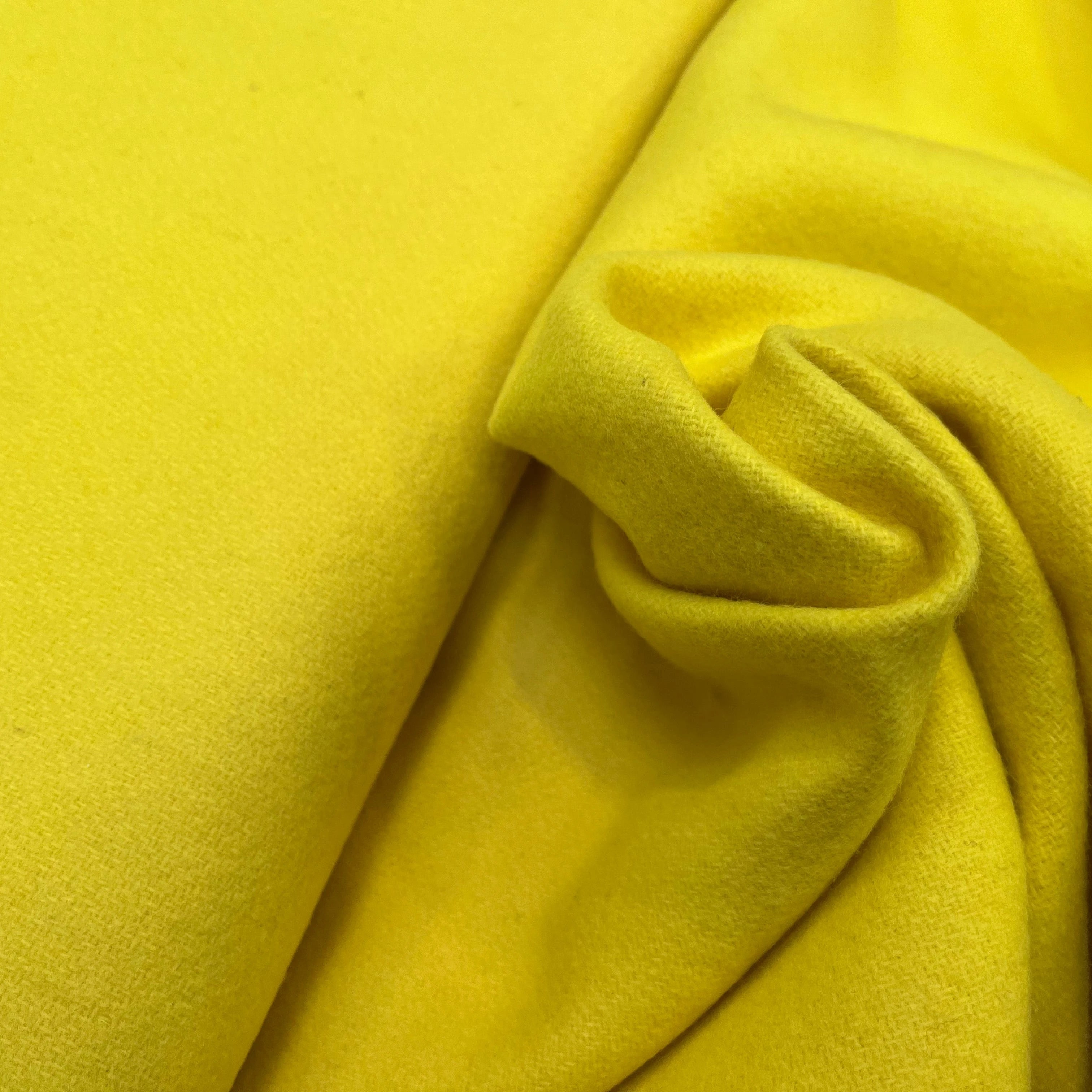 LAINAGE MANTEAU RITA LOURD ENVERS DOUX JAUNE - My Little Coupon