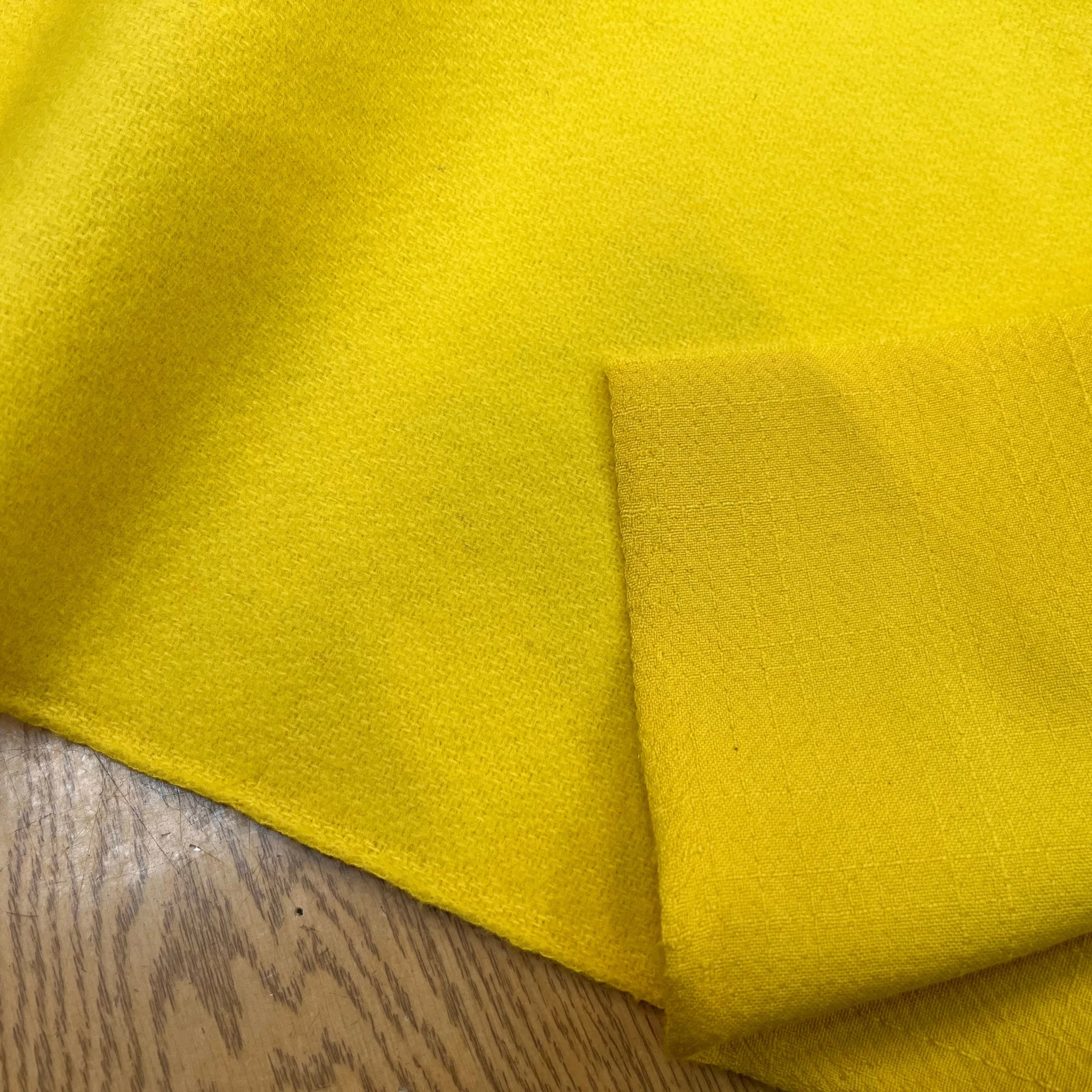 LAINAGE MANTEAU RITA LOURD ENVERS DOUX JAUNE - My Little Coupon