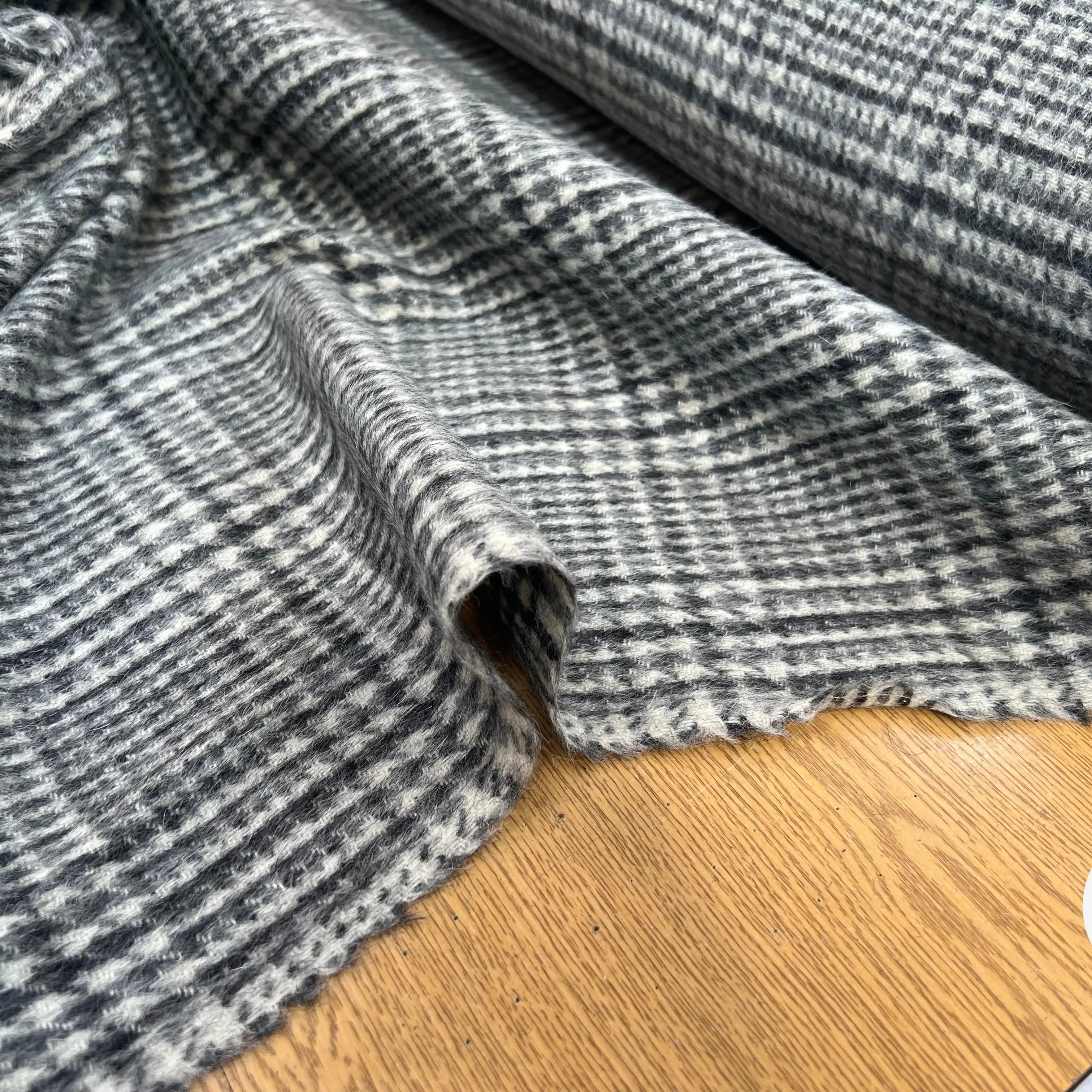 LAINAGE MANTEAU SUBLIME PRINCE DE GALLES SAVOIR FAIRE FRANCAIS - My Little Coupon