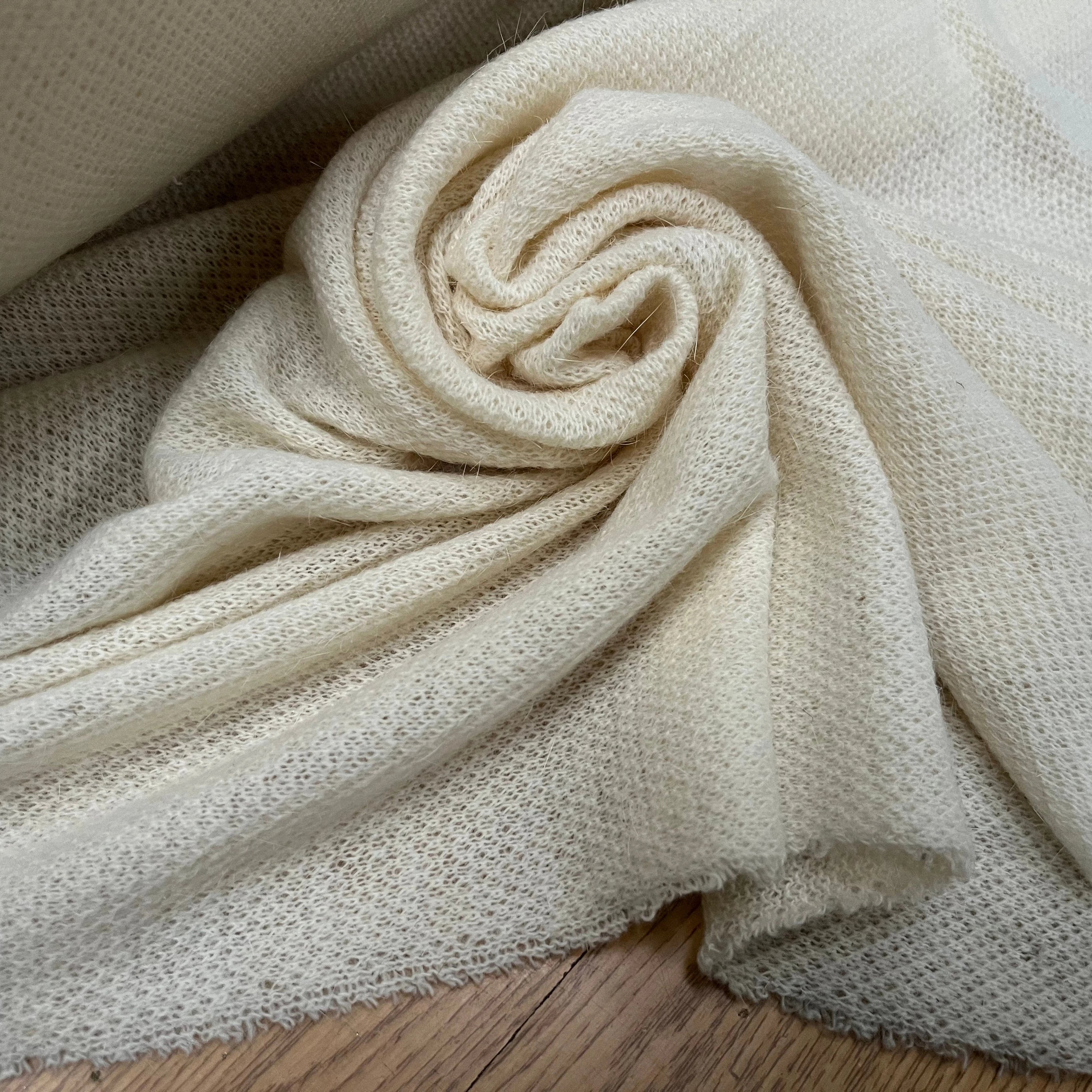 LAINAGE MANTEAU TRICOT LÉGER ÉCRU 125CM - My Little Coupon