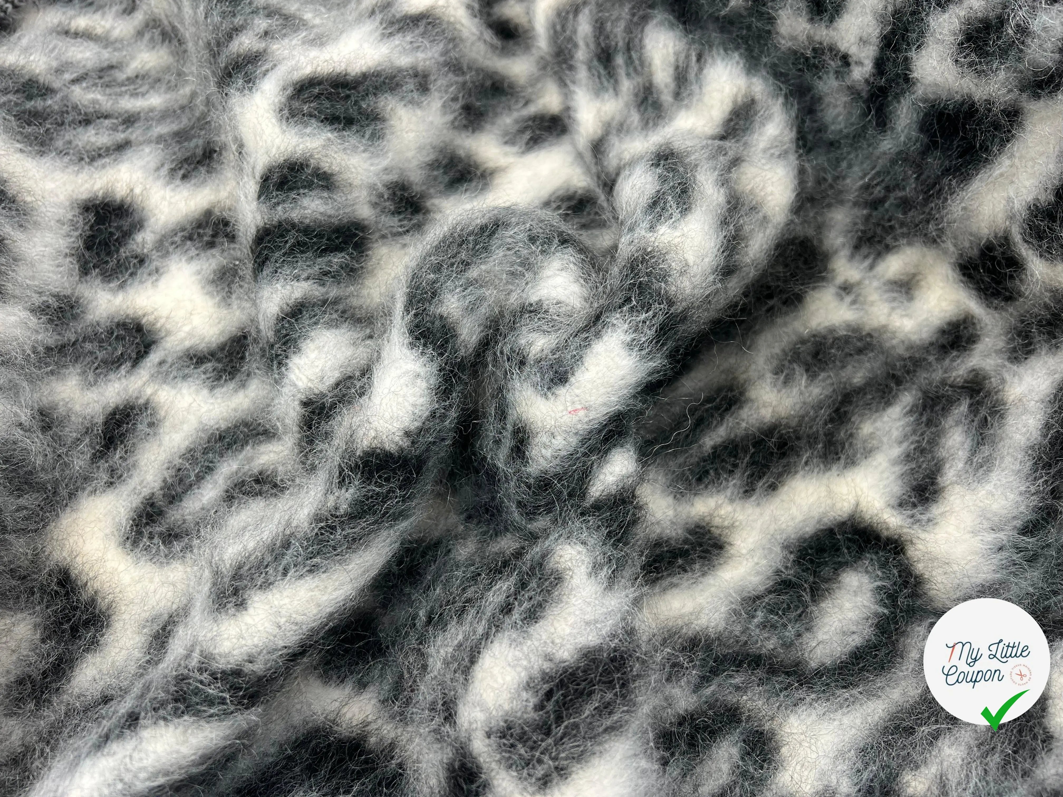 LAINAGE MANTEAU TRICOTÉ OCELOT ASPECT FOURRURE - My Little Coupon - tissu - coudre