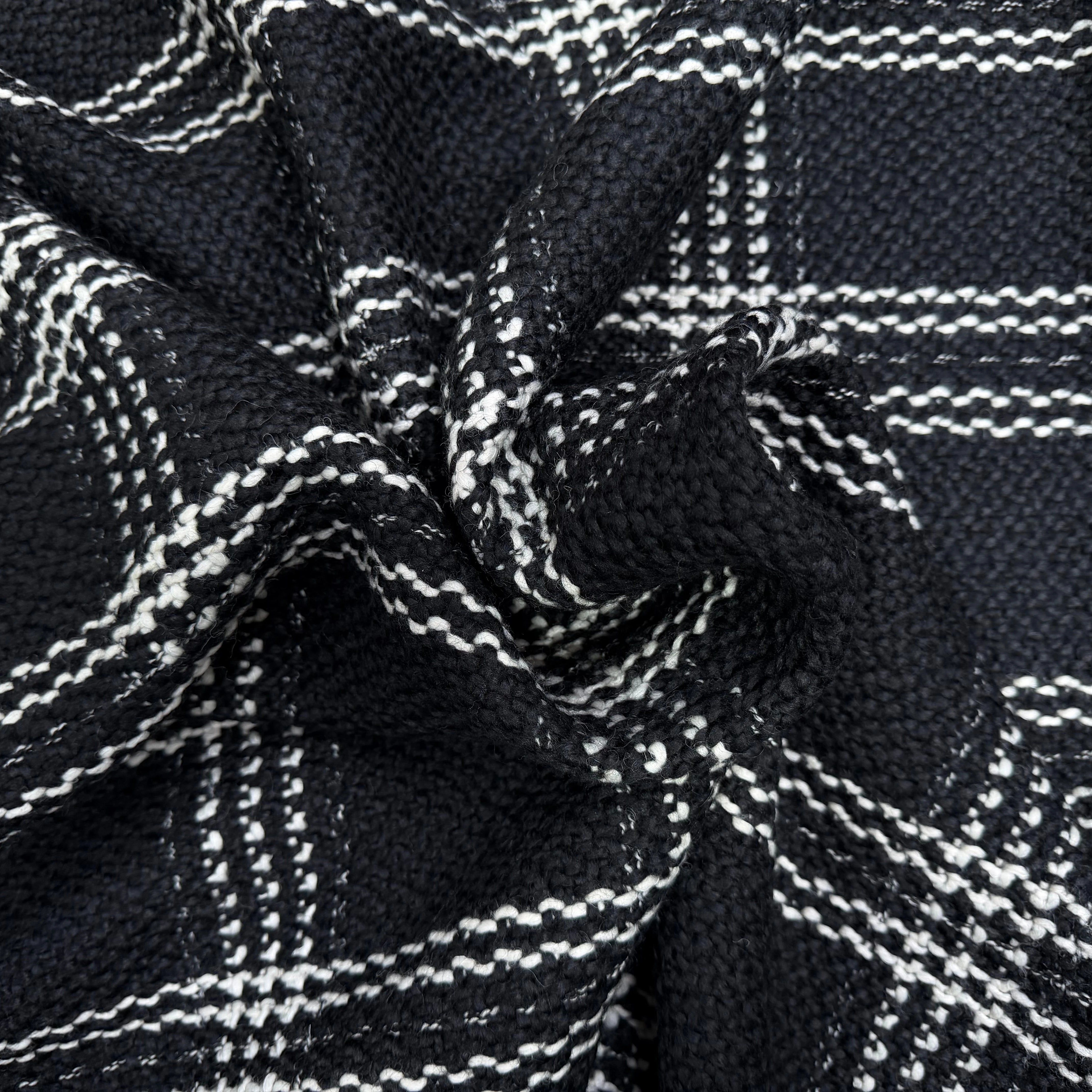 LAINAGE NOIR CARREAU BLANC CASSÉ - My Little Coupon