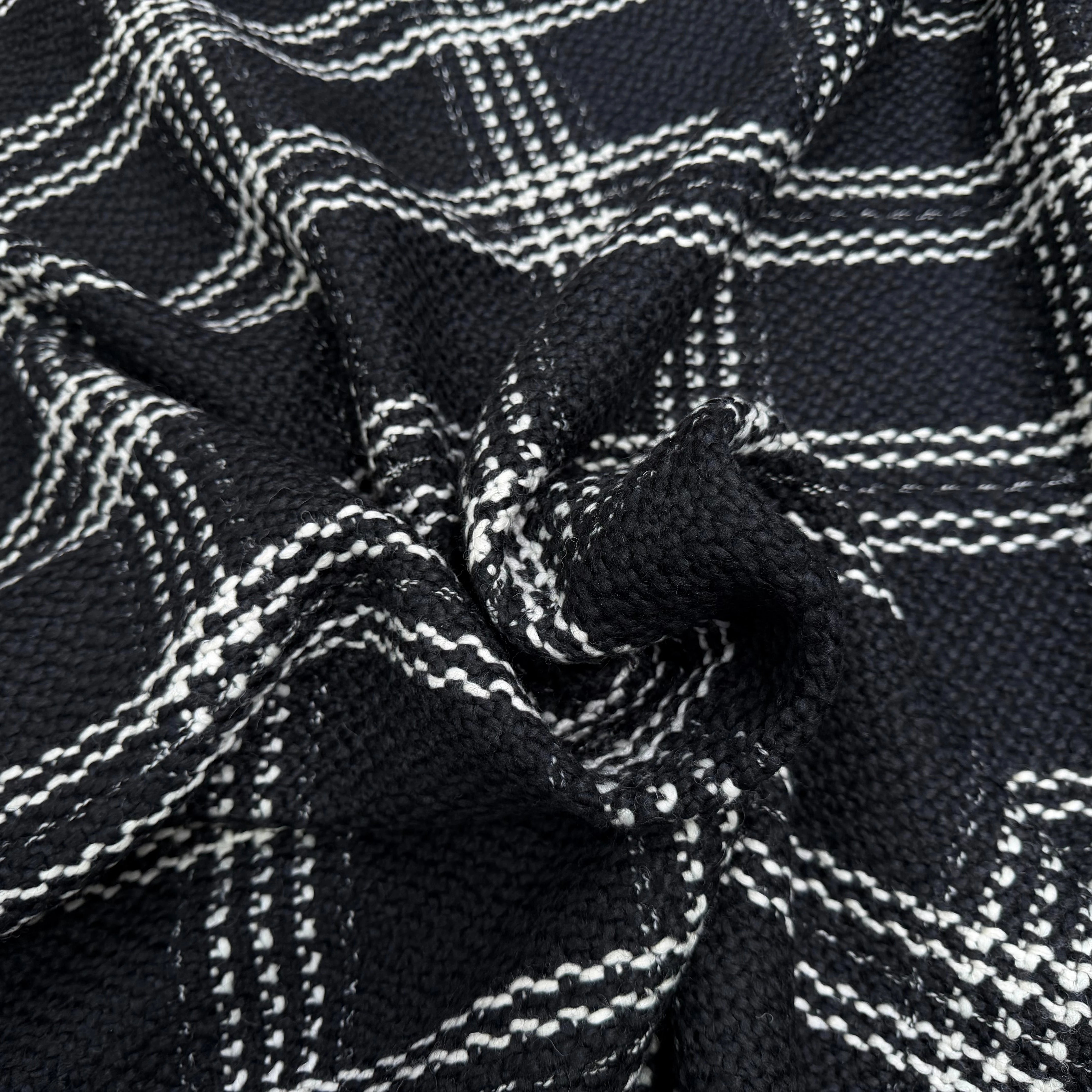 LAINAGE NOIR CARREAU BLANC CASSÉ - My Little Coupon