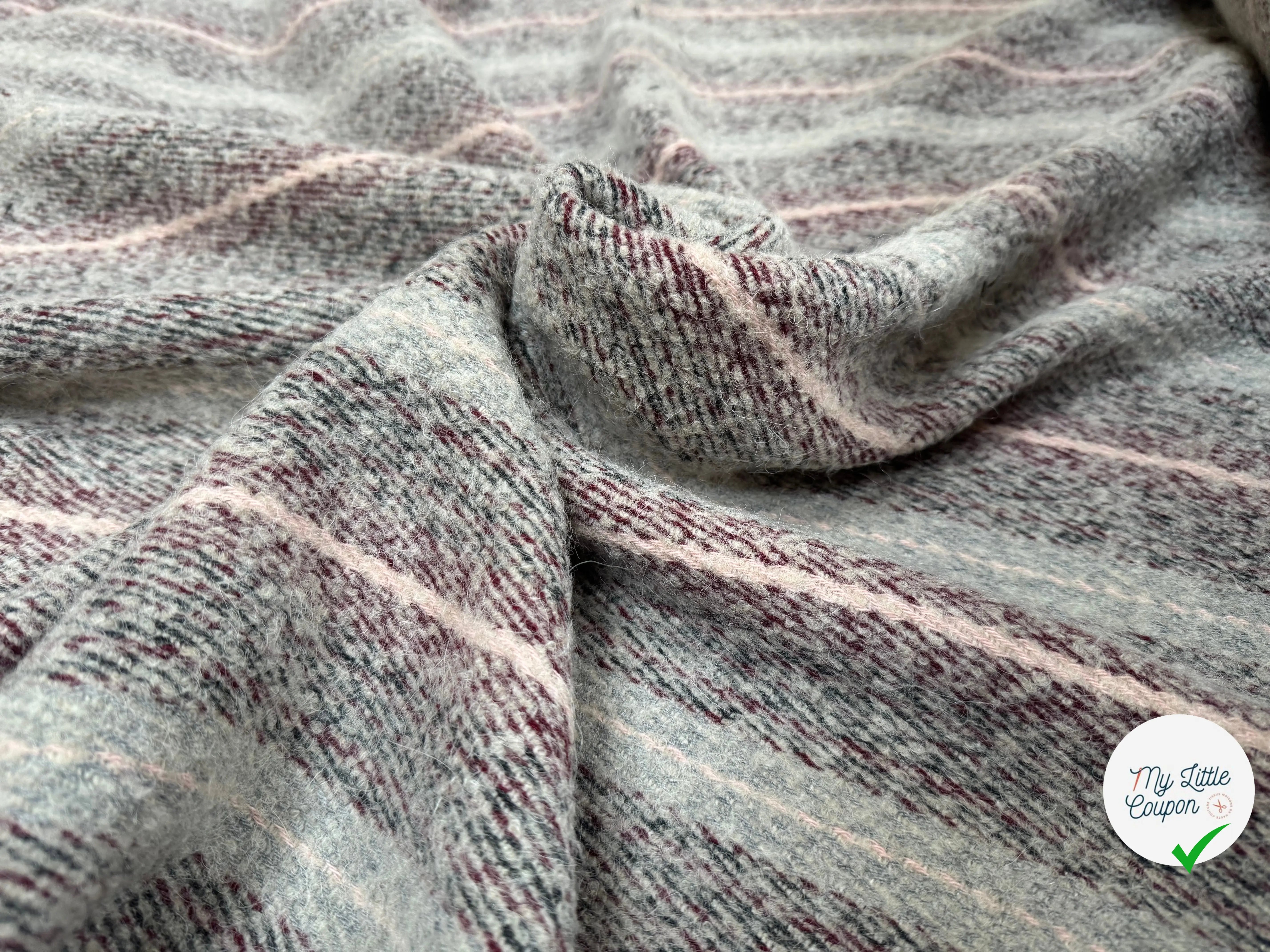 LAINAGE RAYÉ GRIS ROUGE 100% LAINE - My Little Coupon
