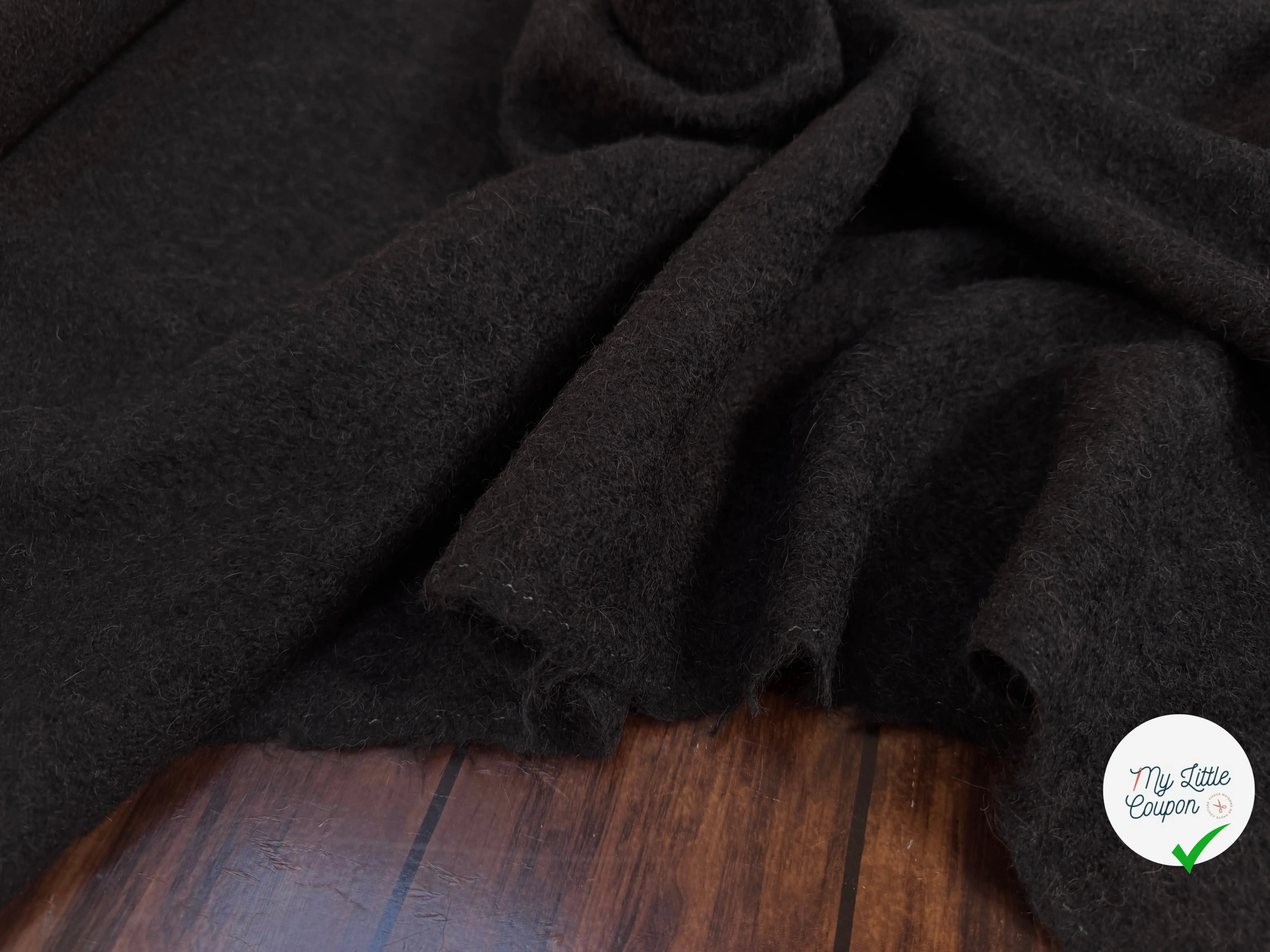 LAINE ALPAGA BOUCLE NOIRE 172168/2131 LANIFICIO FAISA TIFANY LINE - My Little Coupon